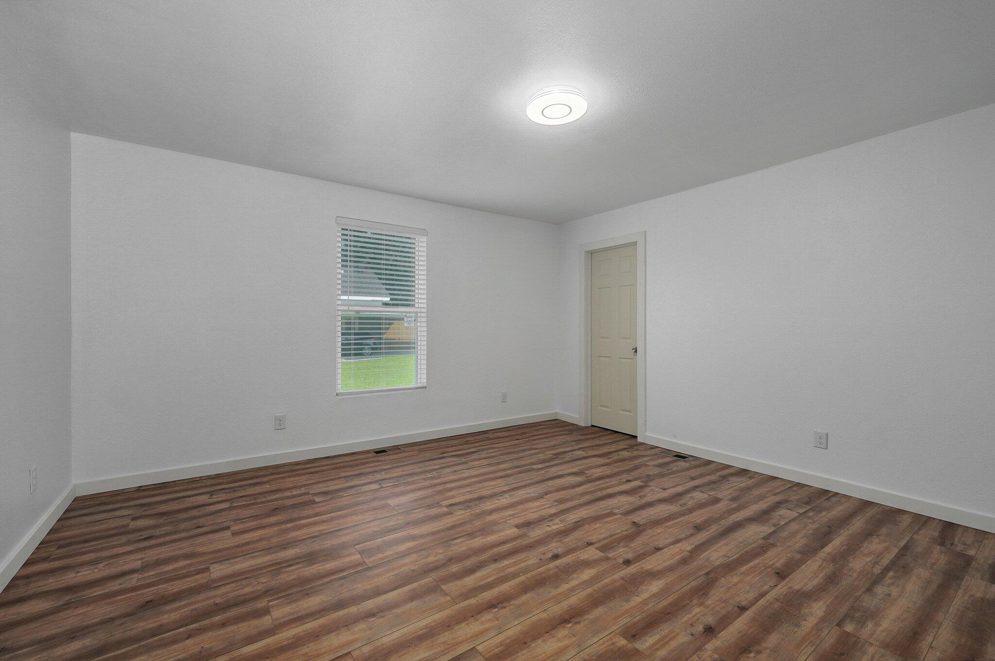 1202 North National Avenue Property Photo 16