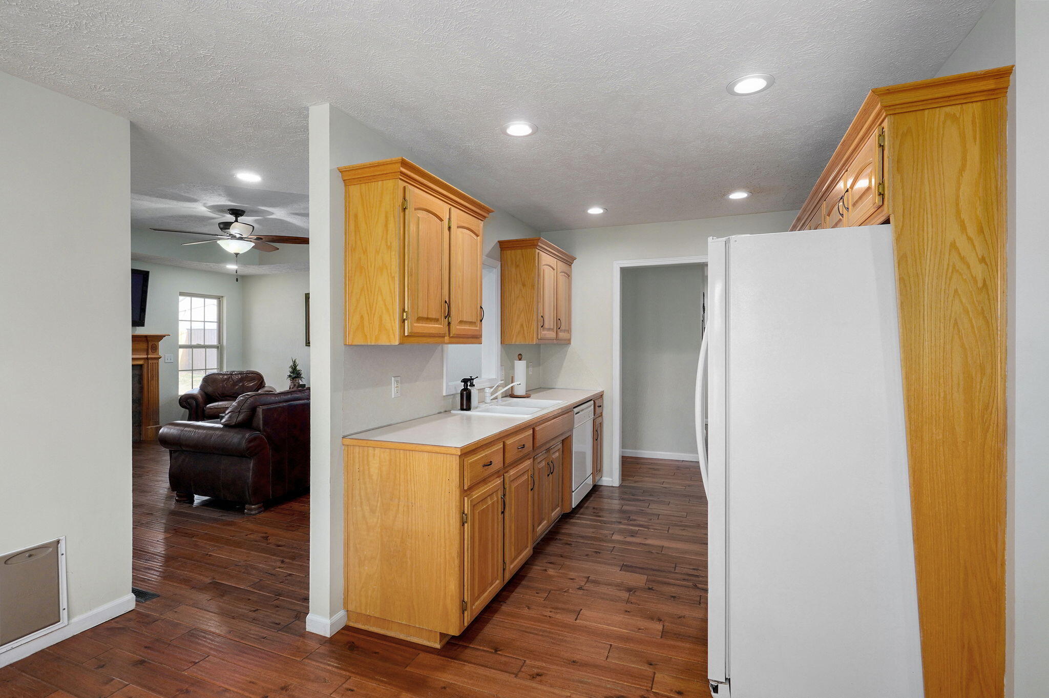 509 Pine Street Property Photo 8