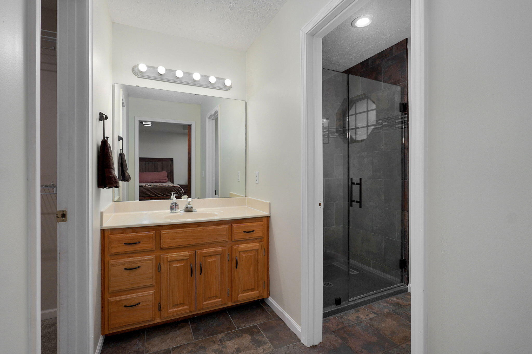 509 Pine Street Property Photo 14