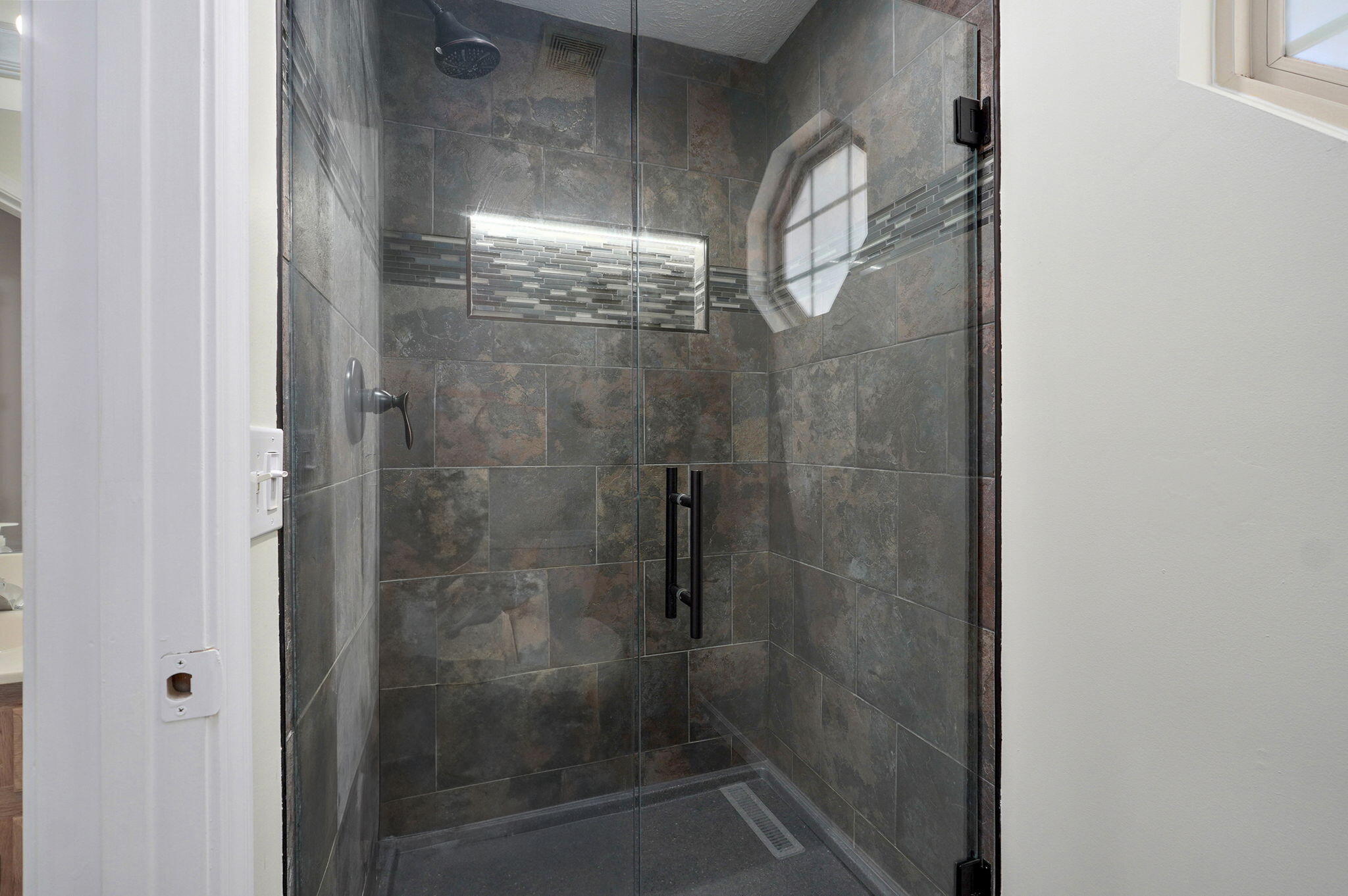 509 Pine Street Property Photo 15