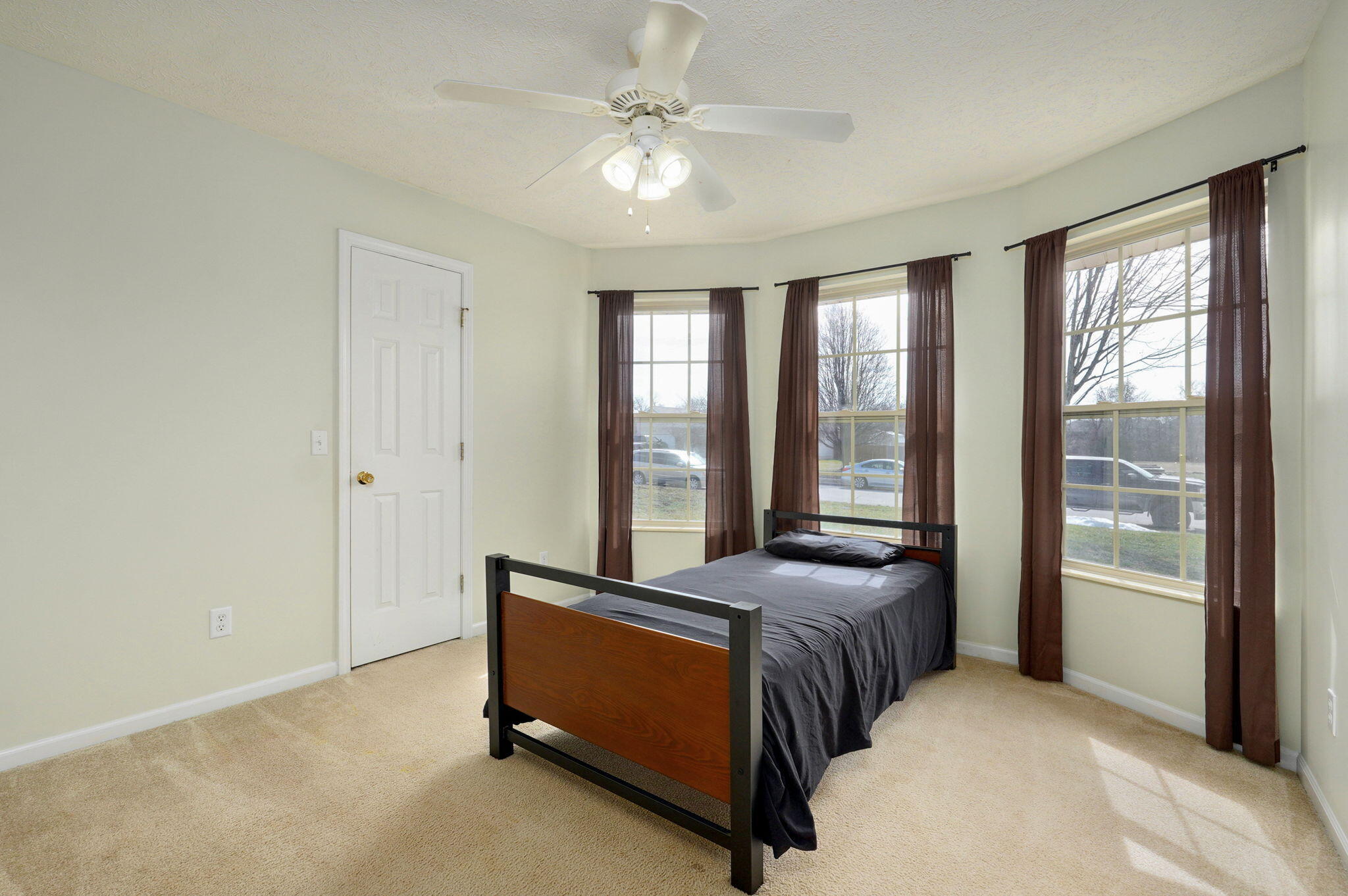 509 Pine Street Property Photo 18