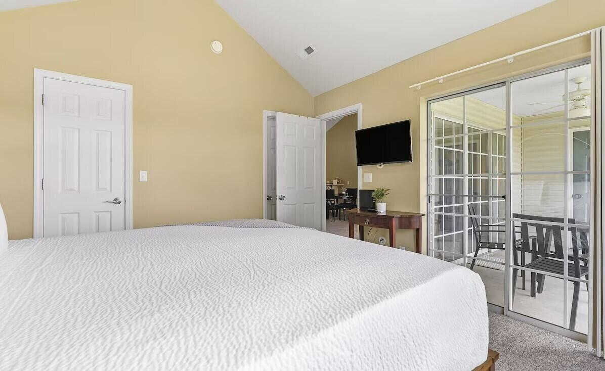 120 Spring Creek Court Property Photo 11