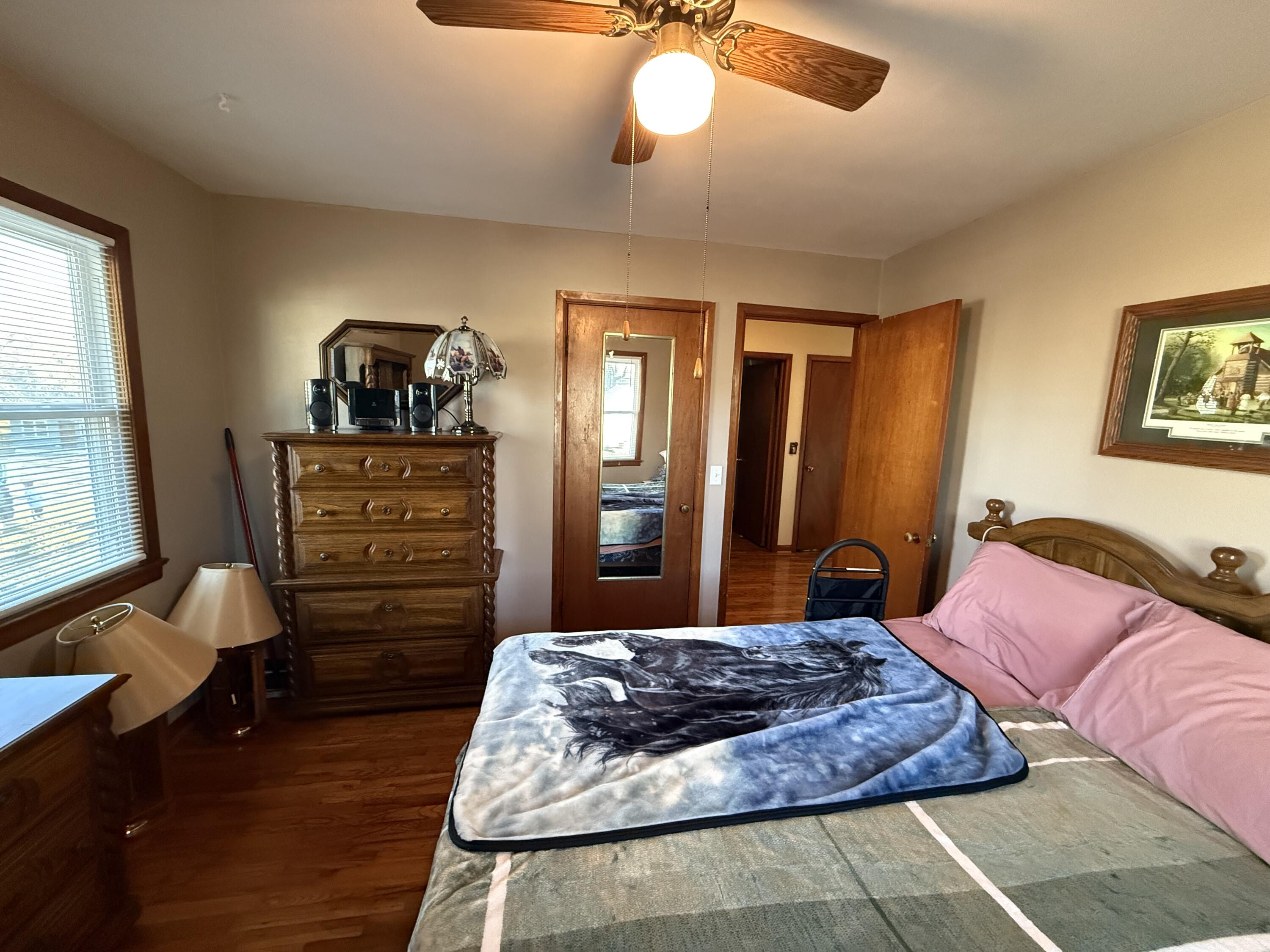 540 West Myrtle Property Photo 11