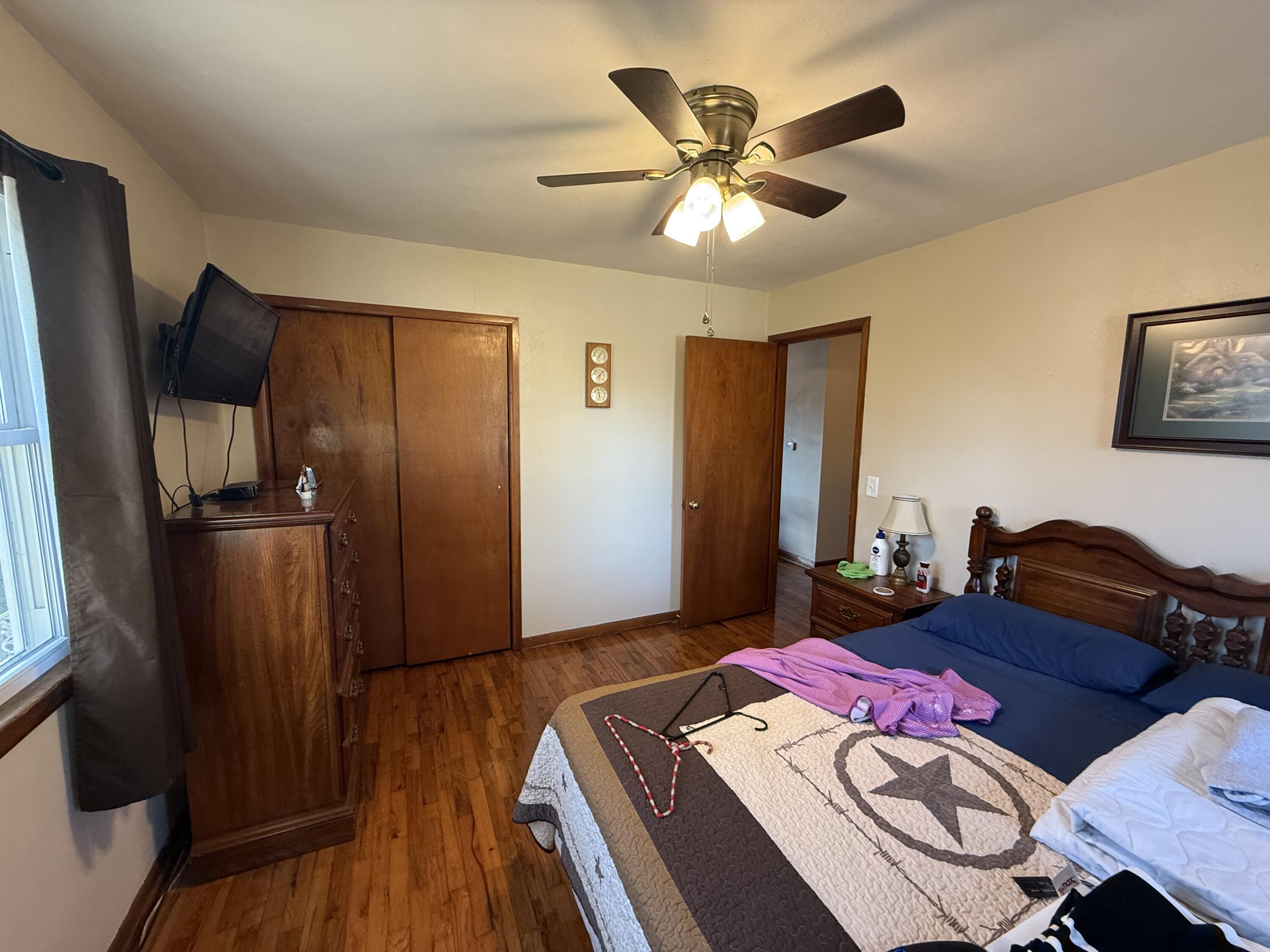 540 West Myrtle Property Photo 15