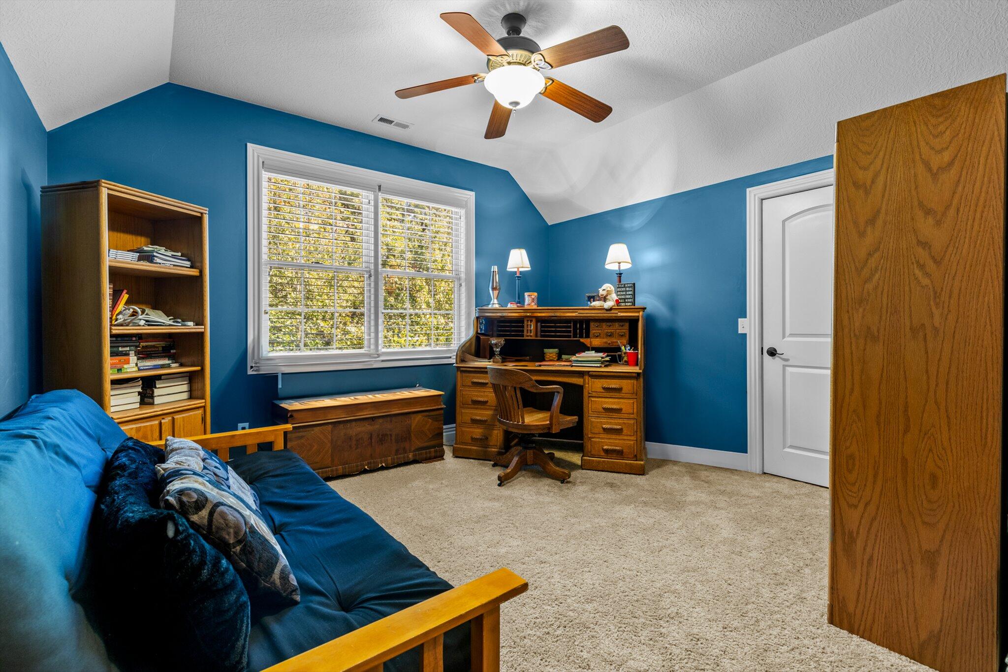 21194 Lawrence 2230 Property Photo 60