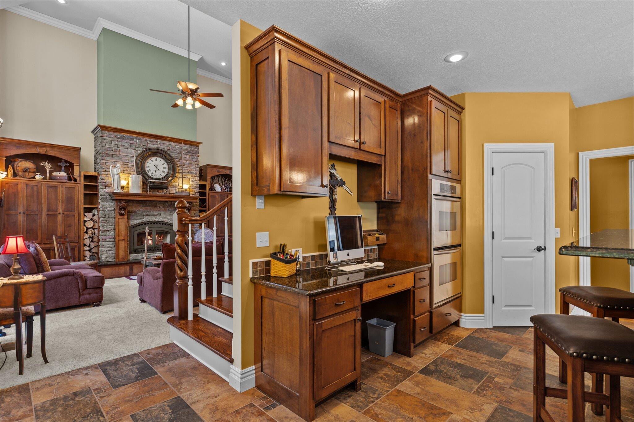 21194 Lawrence 2230 Property Photo 39