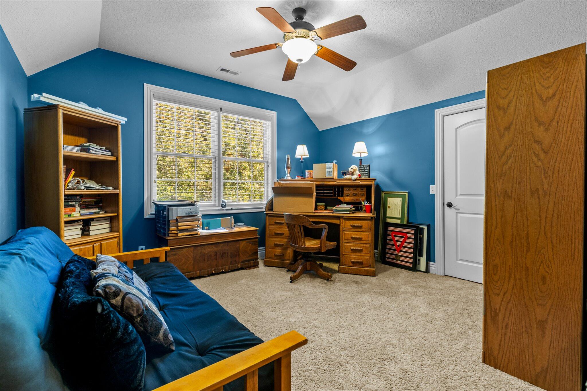 21194 Lawrence 2230 Property Photo 66