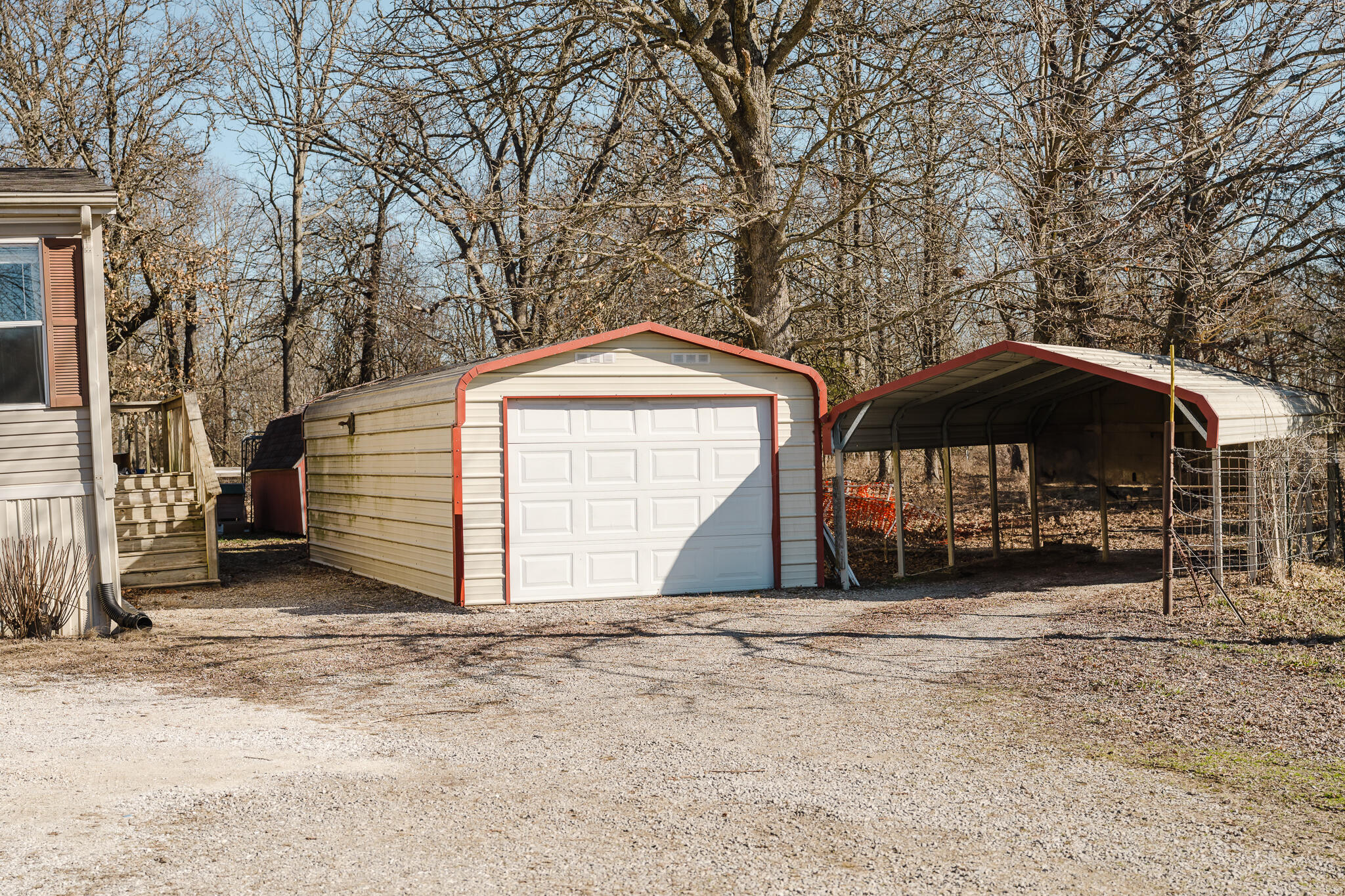 21228 Lawrence 2230 Property Photo 2