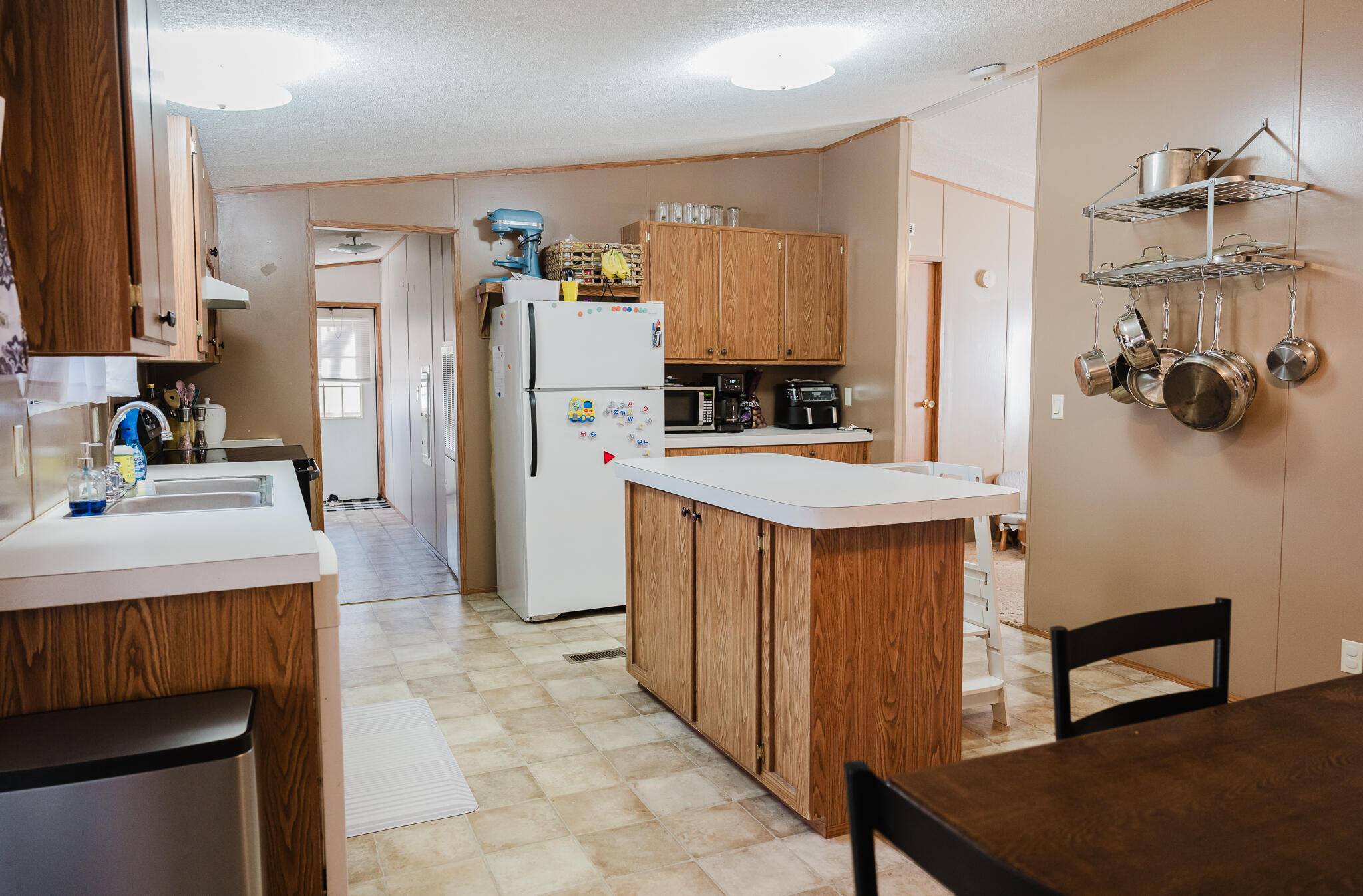 21228 Lawrence 2230 Property Photo 10