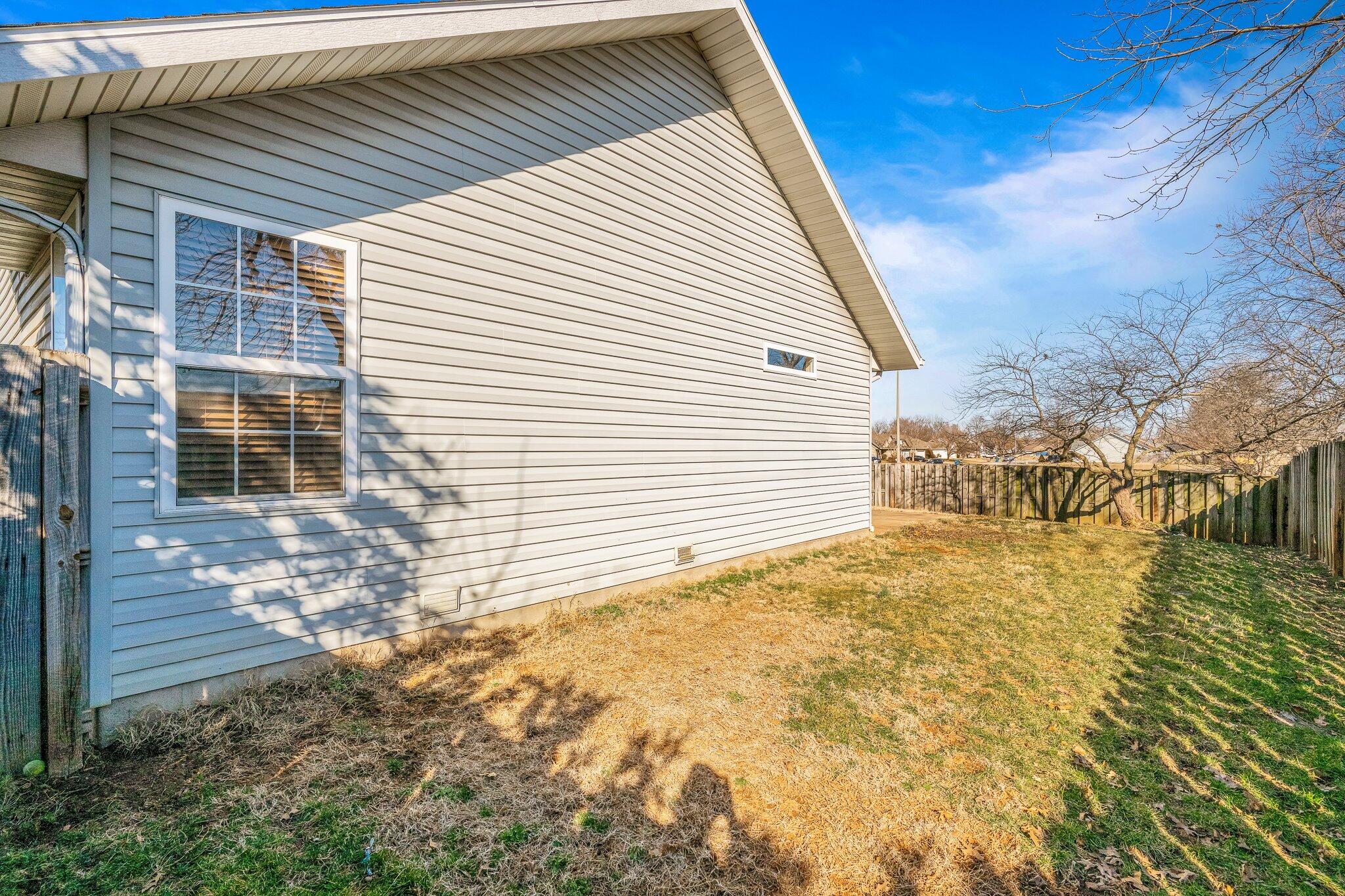 3806 West Jordan Street Property Photo 27
