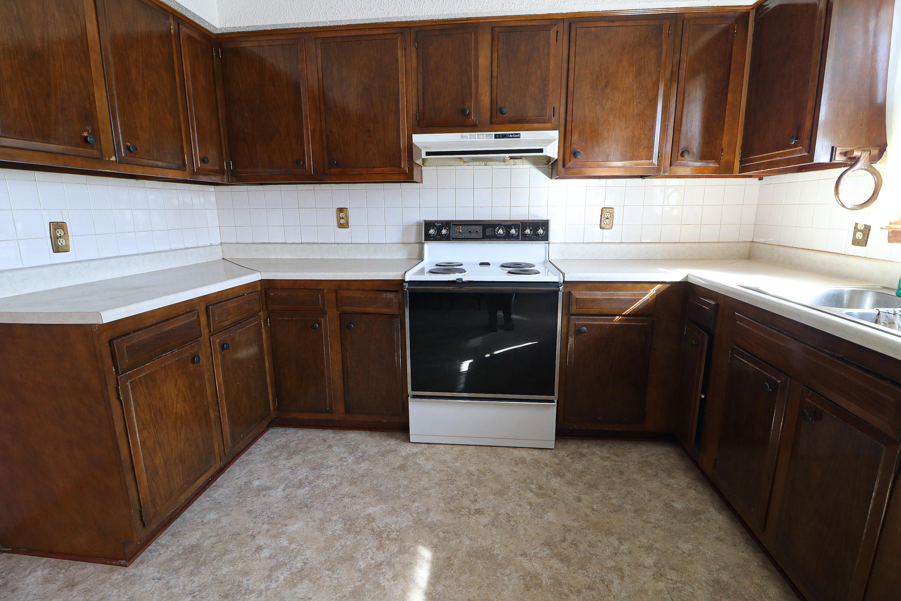 22 North Hunter Street Property Photo 12