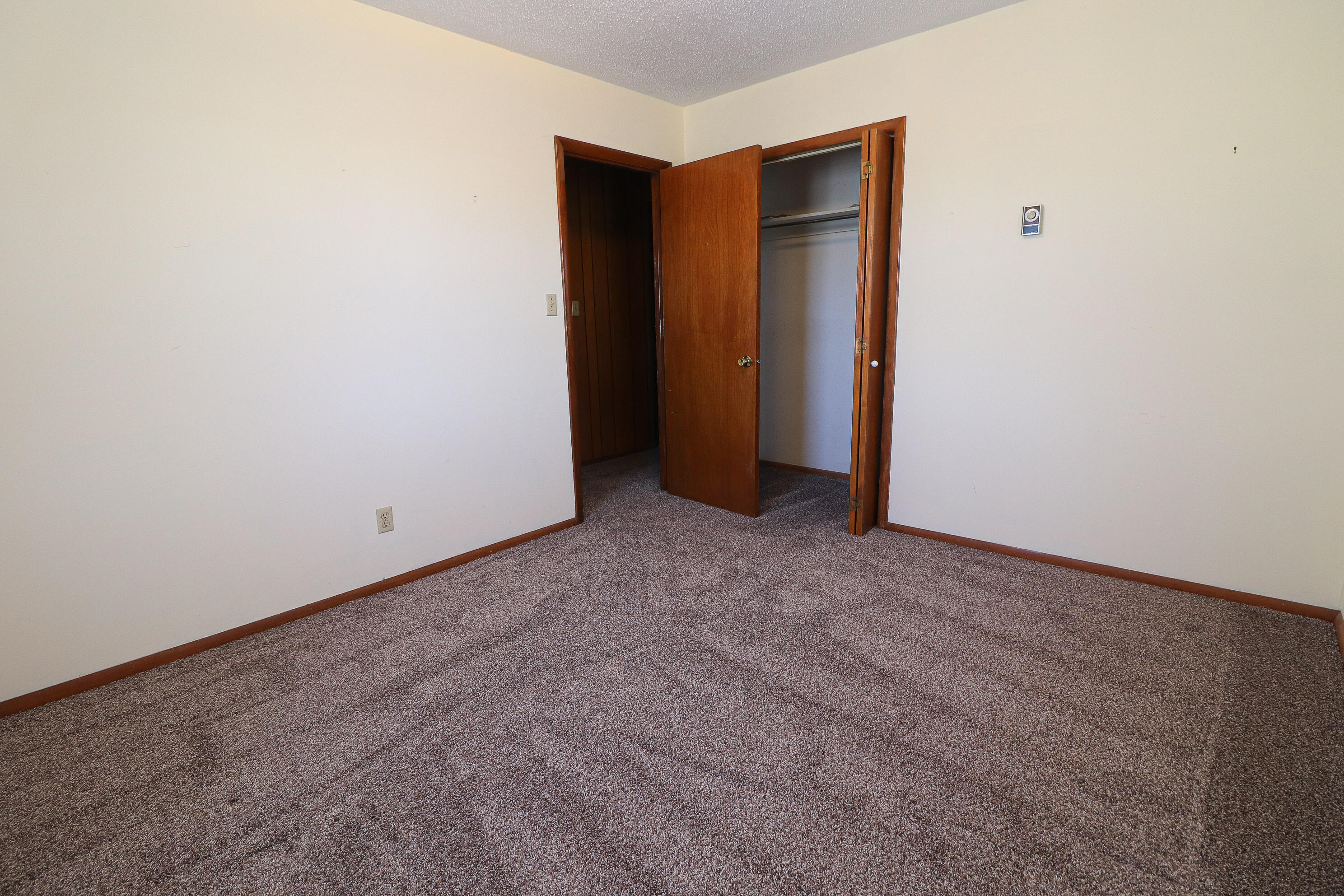 22 North Hunter Street Property Photo 22