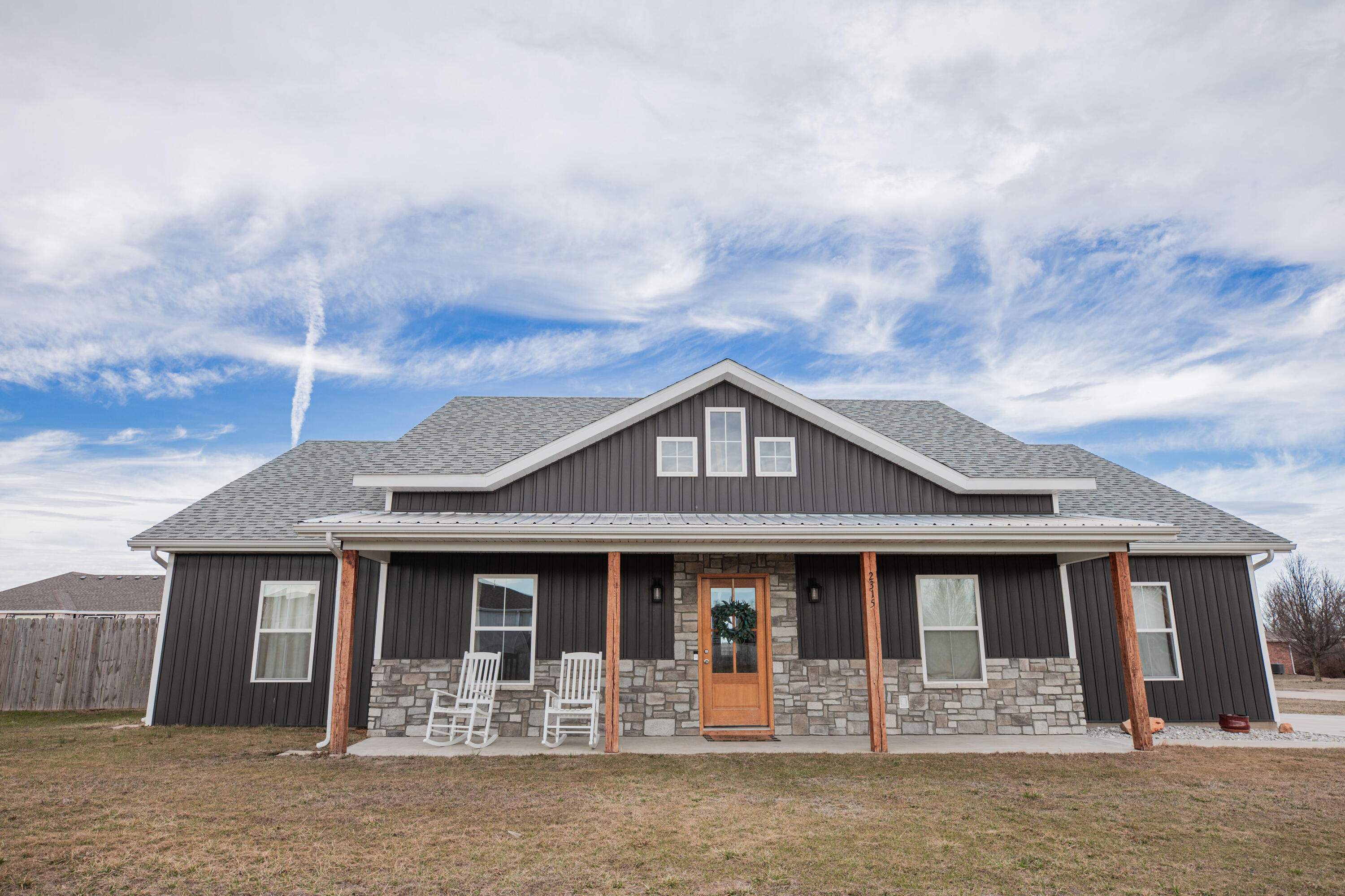 2315 South Sedona Court Property Photo 2