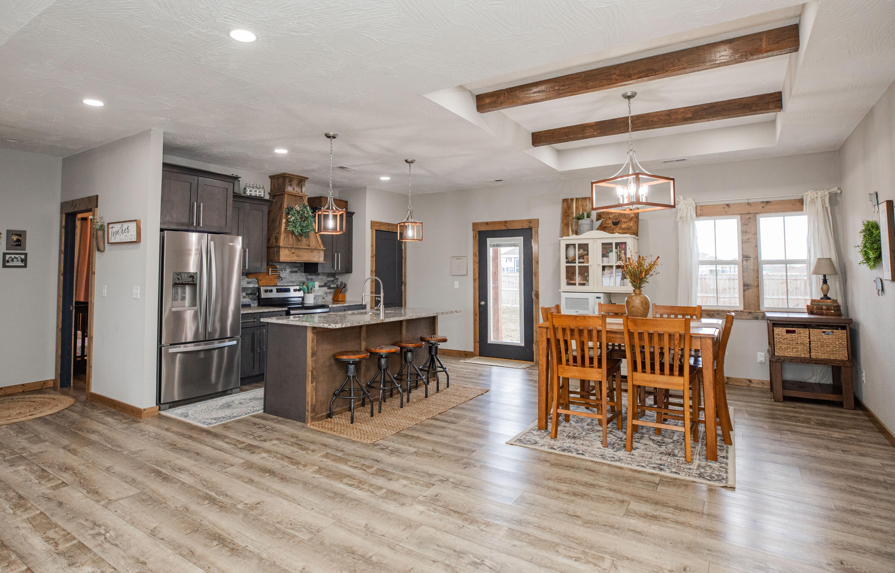 2315 South Sedona Court Property Photo 6