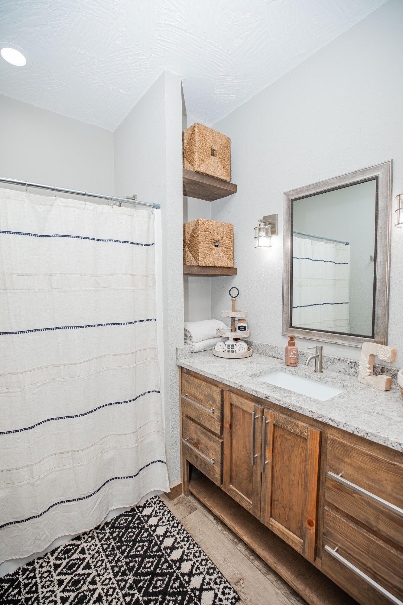 2315 South Sedona Court Property Photo 23