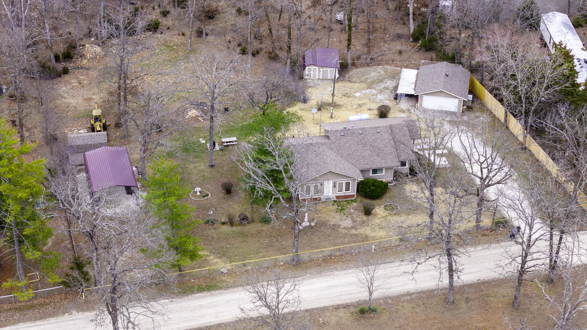 18045 South 1975th Road Property Photo 62