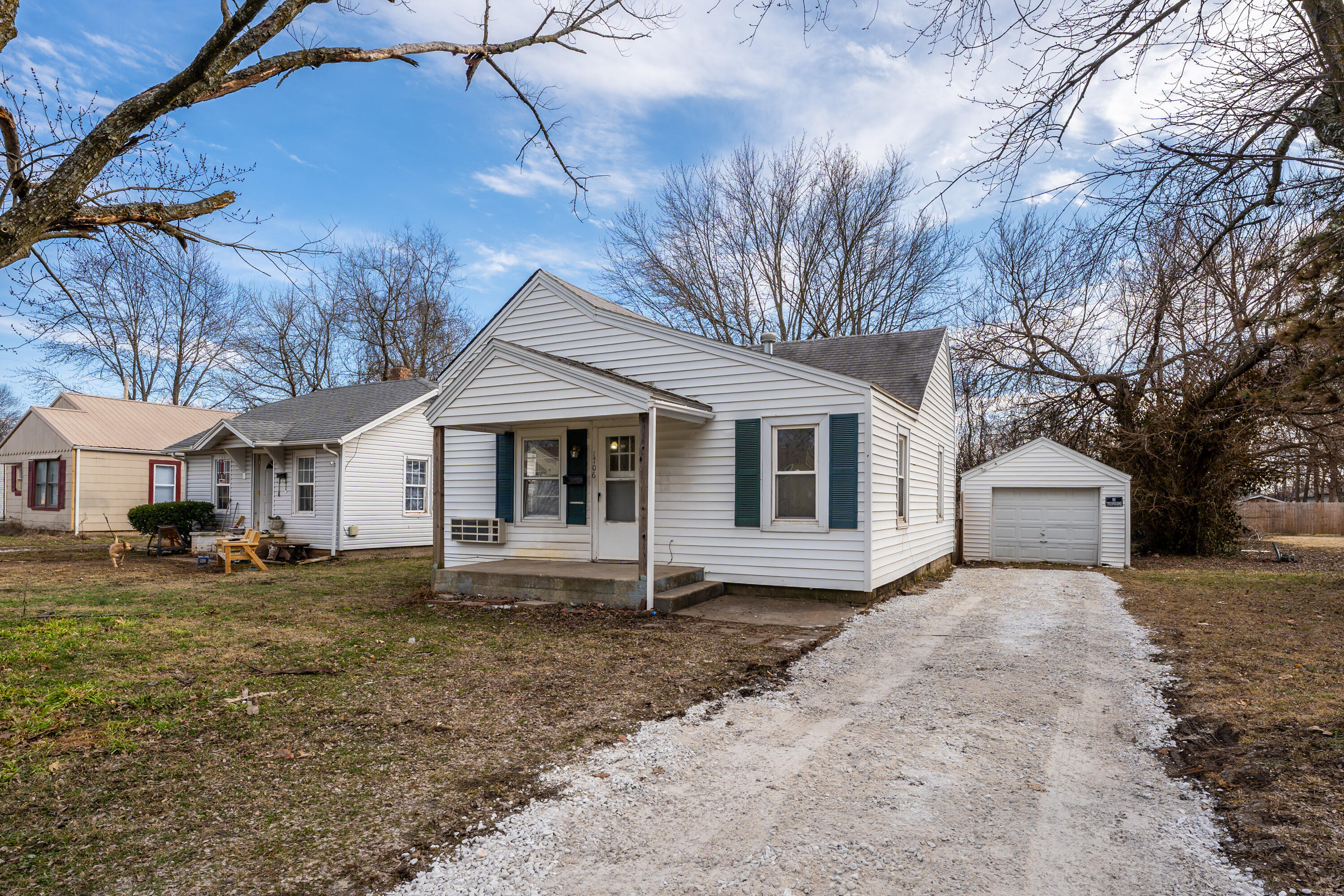 1706 West Thoman Street Property Photo 3