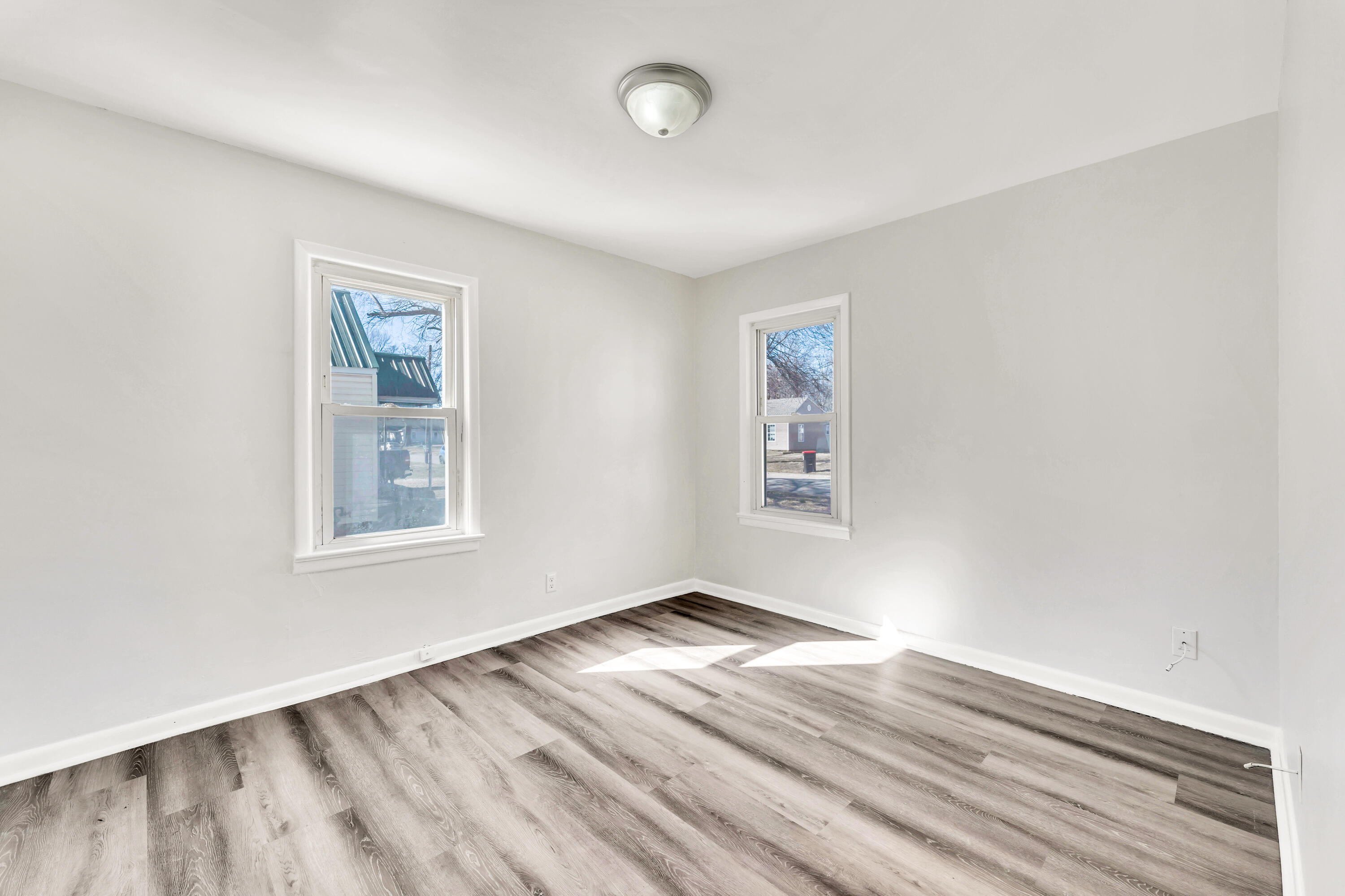 1706 West Thoman Street Property Photo 14
