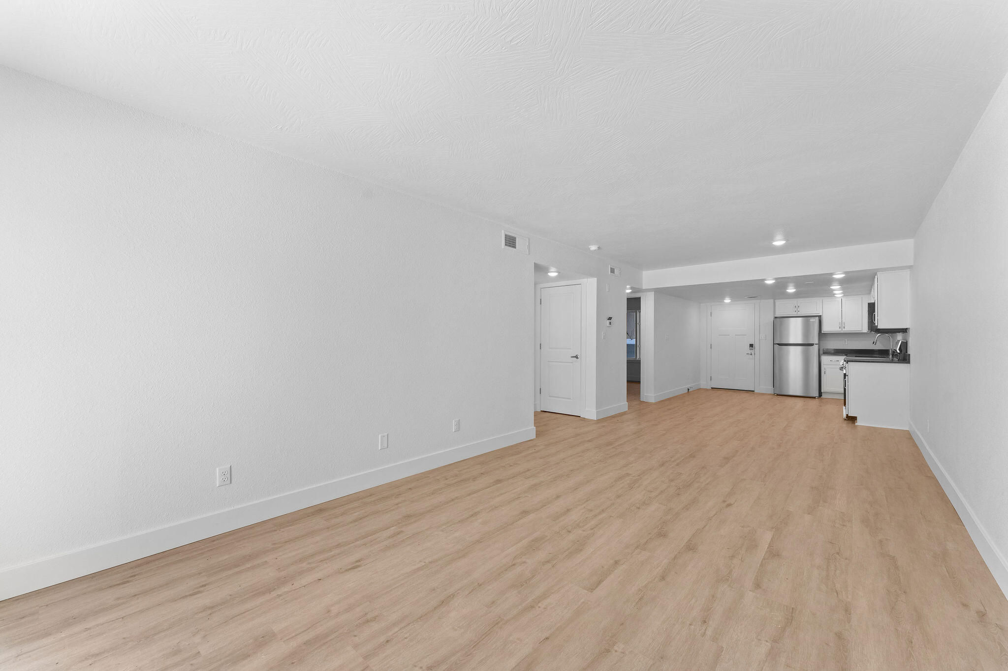 403 Veterans Boulevard Property Photo 7