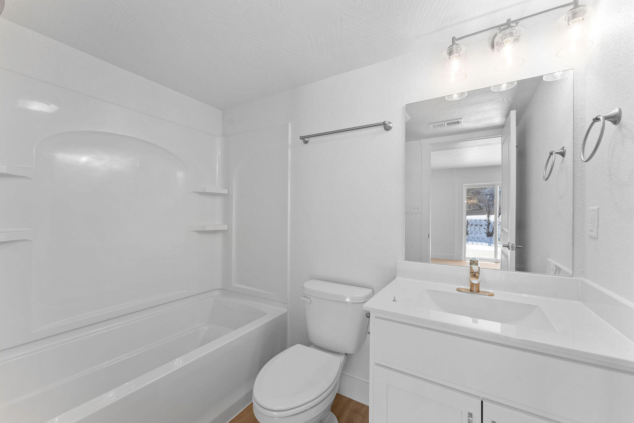 403 Veterans Boulevard Property Photo 11