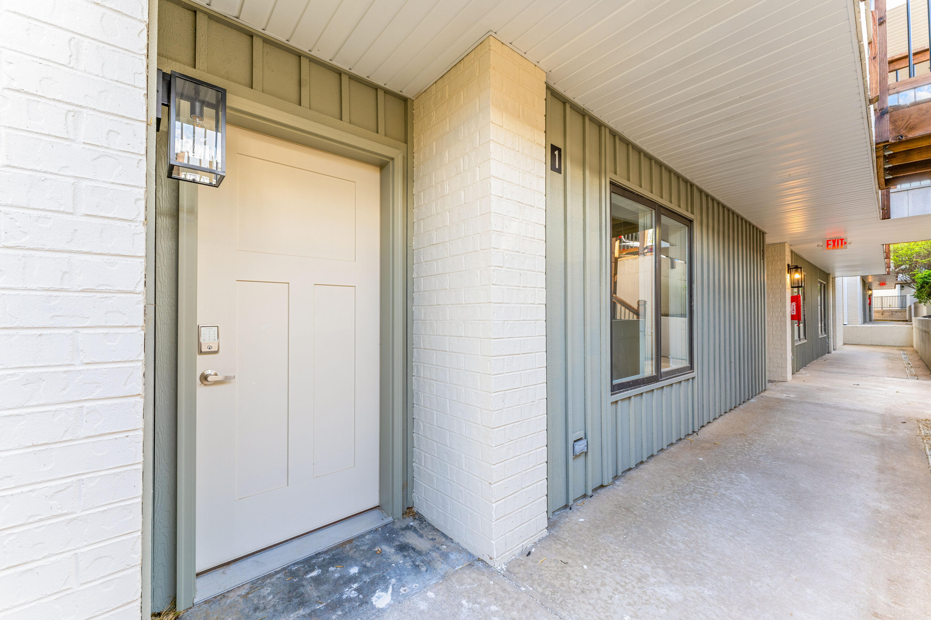 403 Veterans Boulevard Property Photo 27