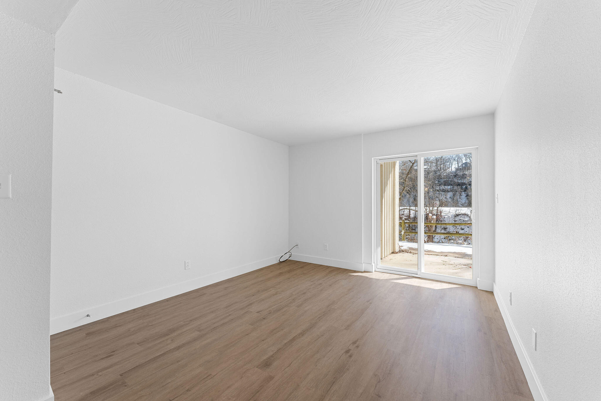 403 Veterans Boulevard Property Photo 12