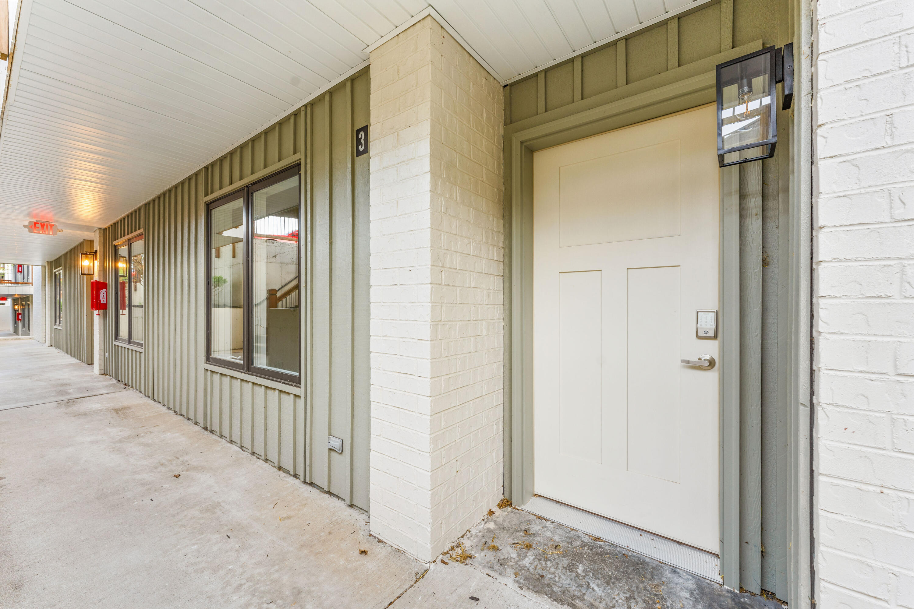 403 Veterans Boulevard Property Photo 27