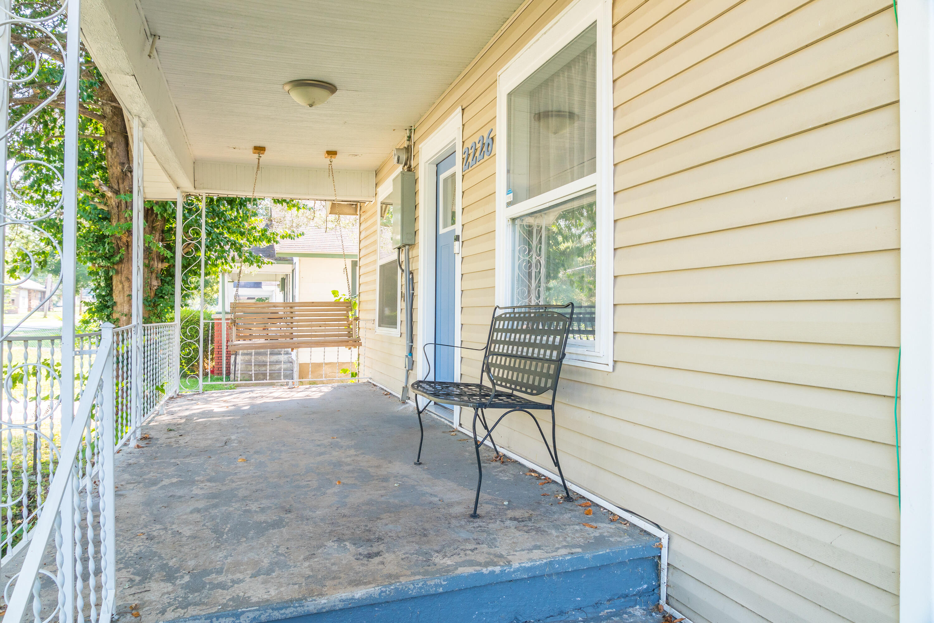 2226 West Mount Vernon Street Property Photo 5