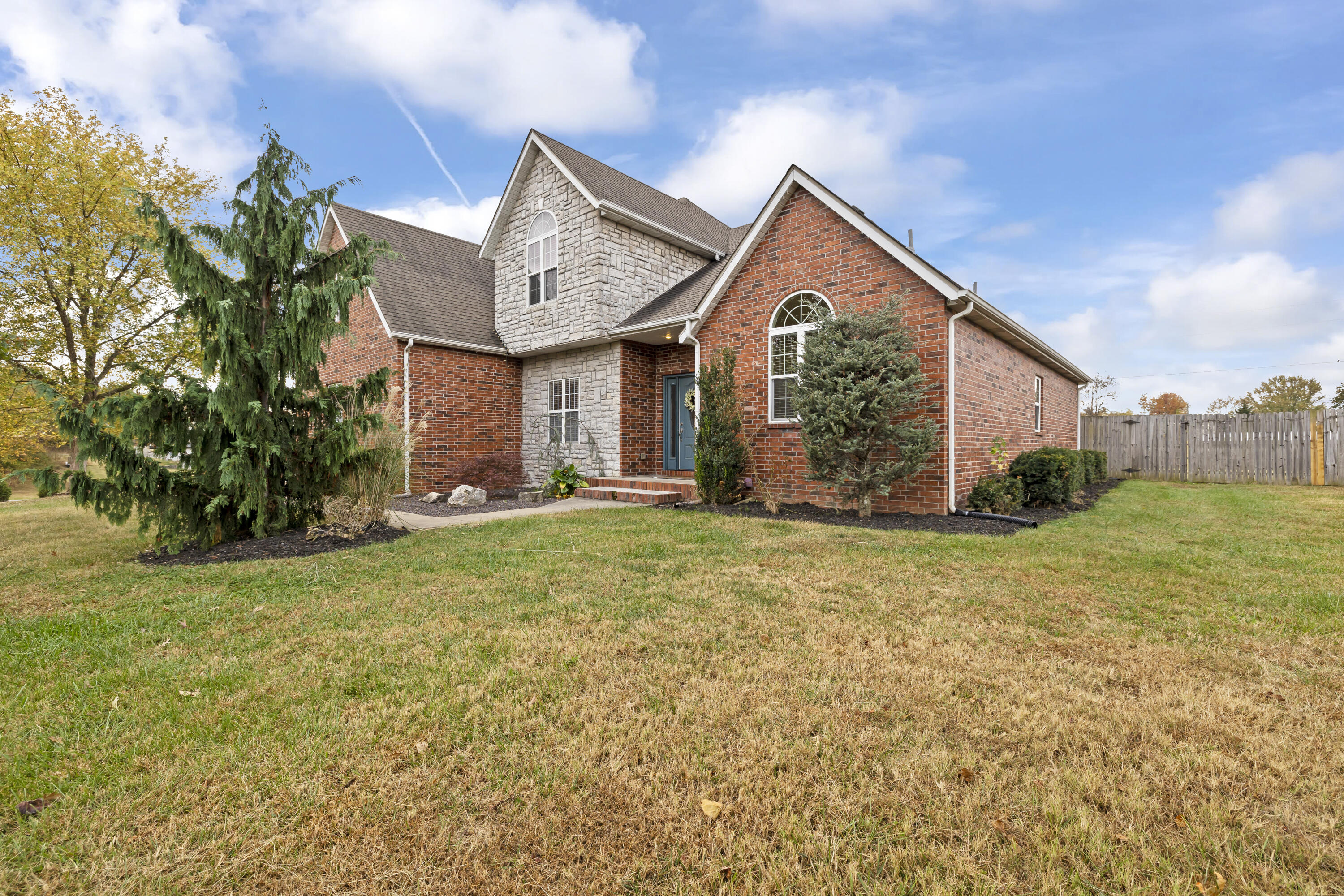 1317 West Gooch Road Property Photo 3