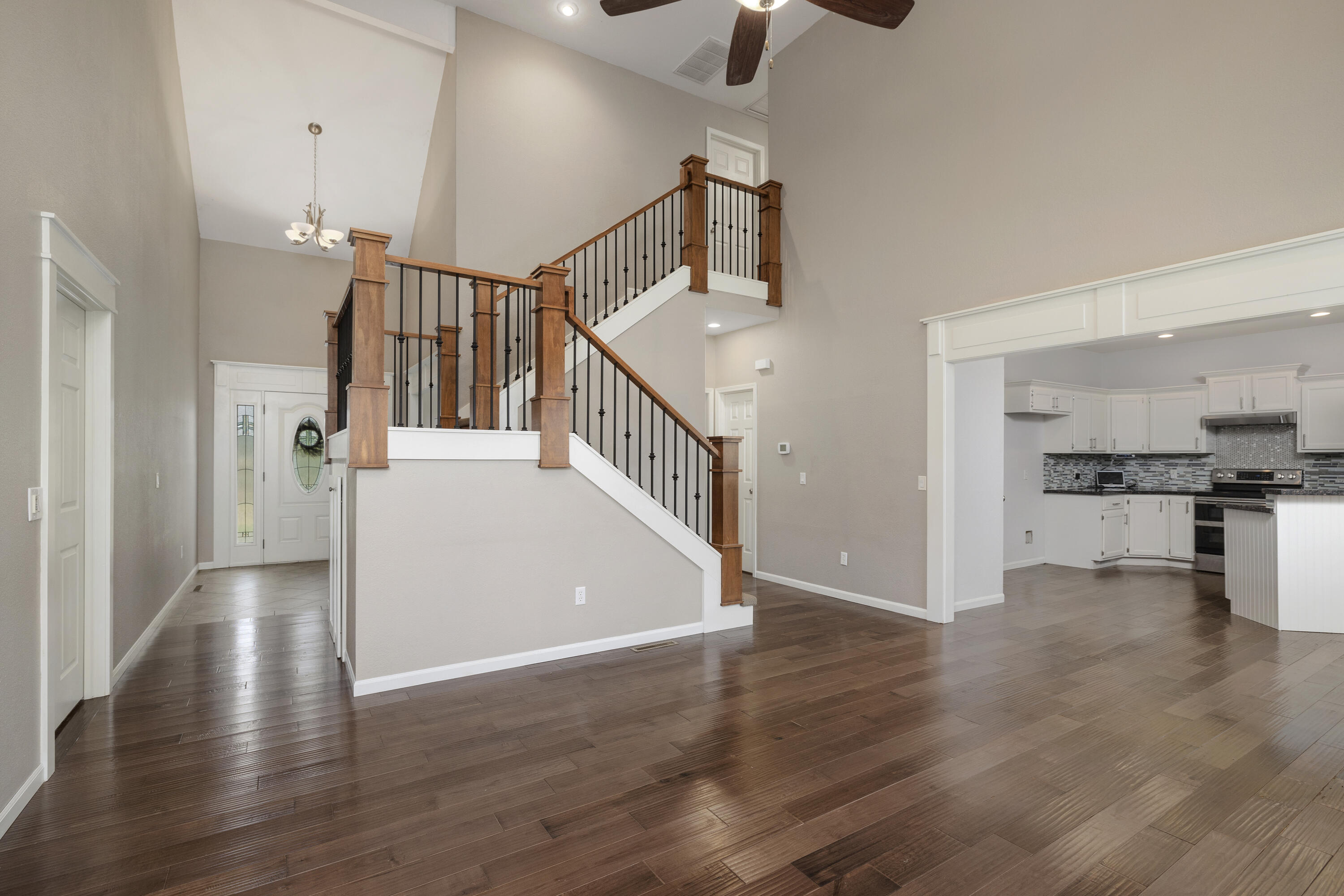 1317 West Gooch Road Property Photo 14