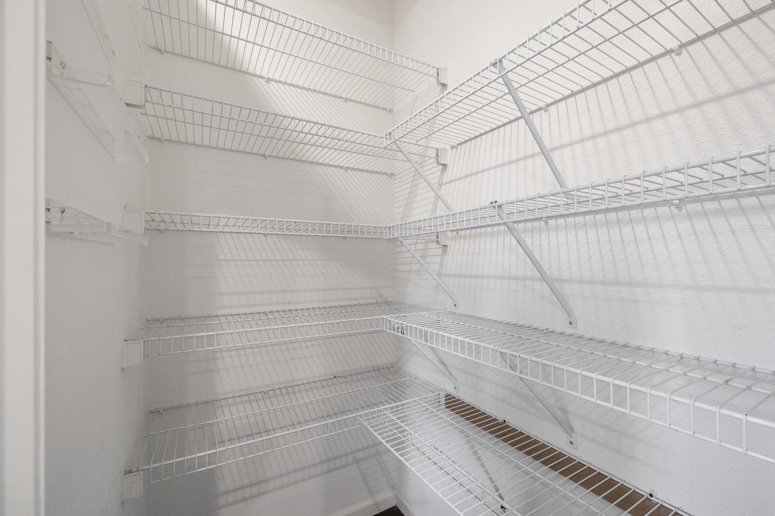 1317 West Gooch Road Property Photo 22