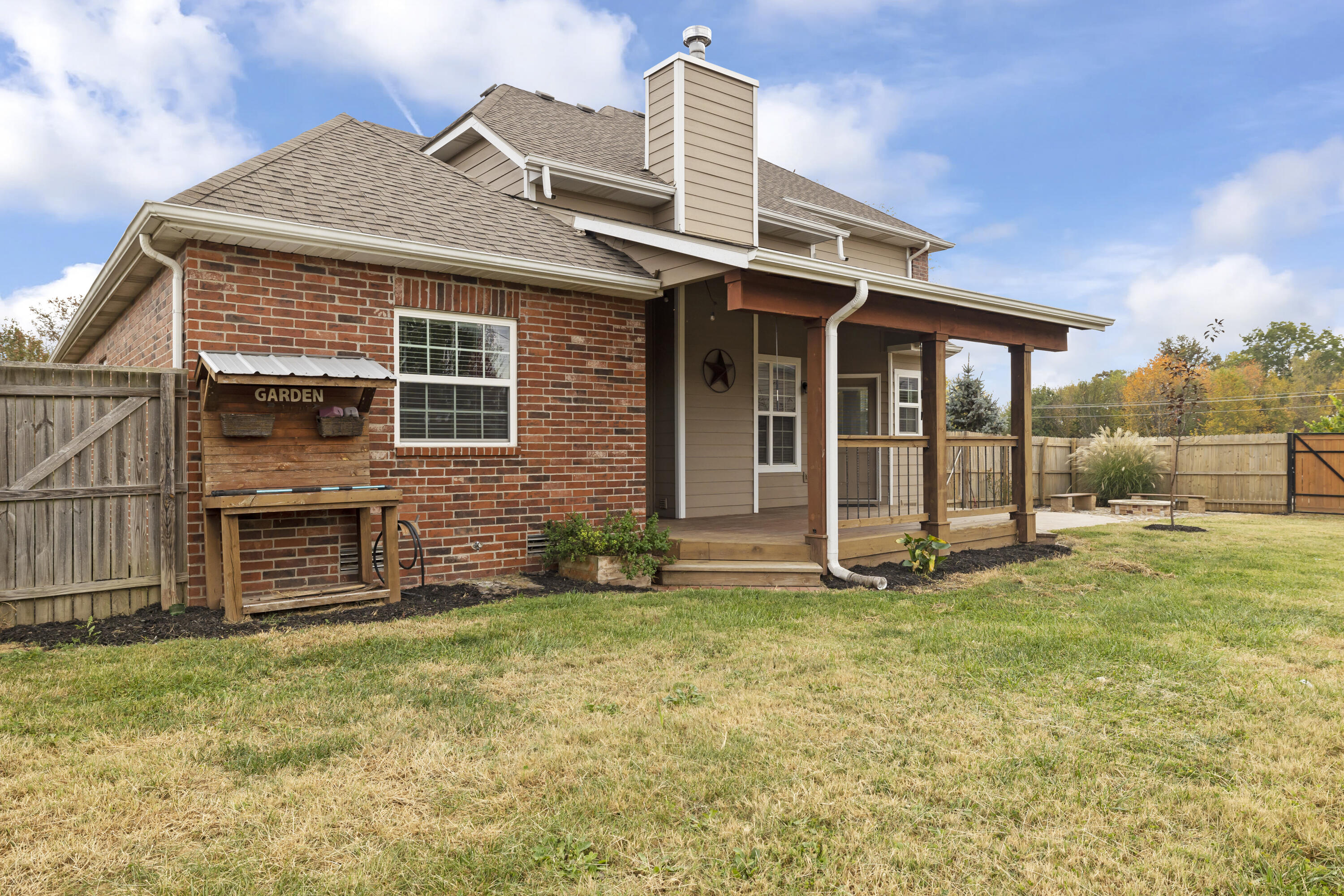 1317 West Gooch Road Property Photo 53