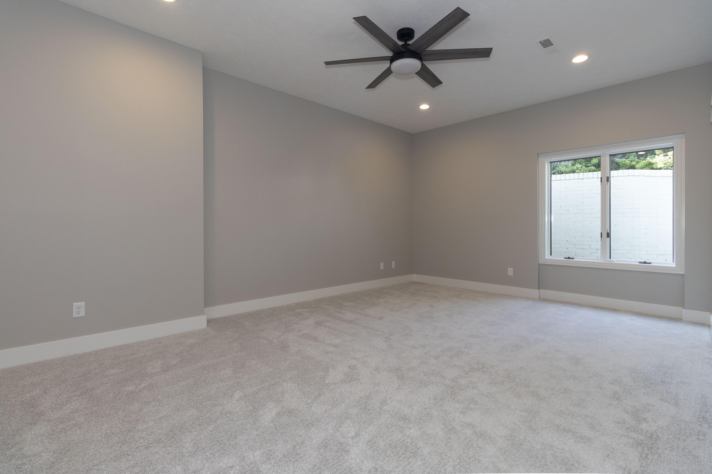 5614 South Castlebay Drive Property Photo 75