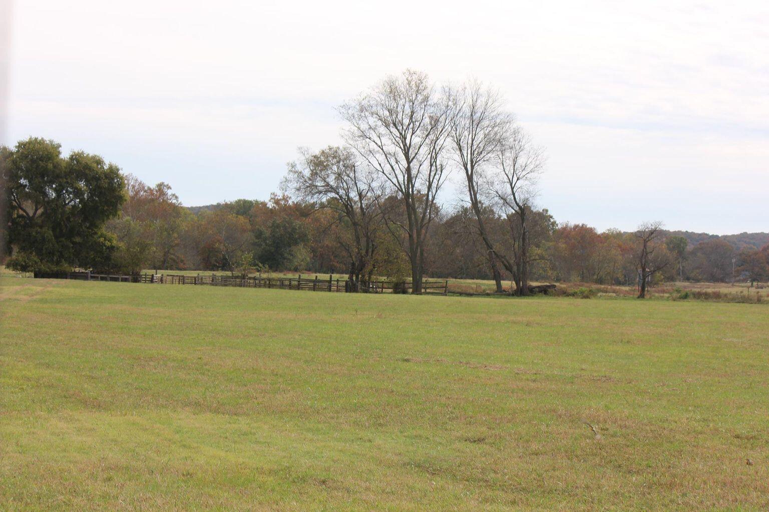 000 B71 Highway Property Photo 5