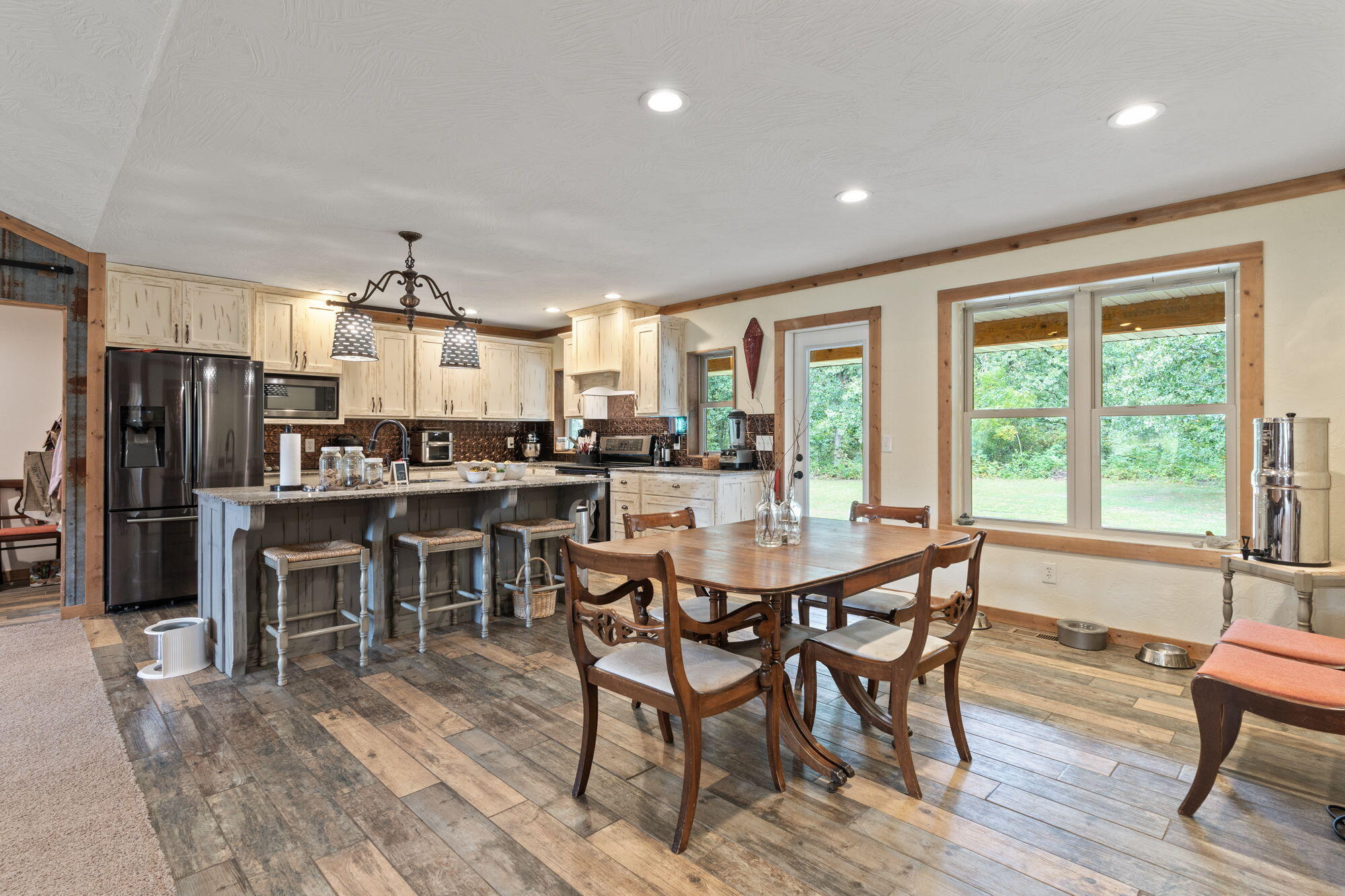 321 West Dade 122 Property Photo 14