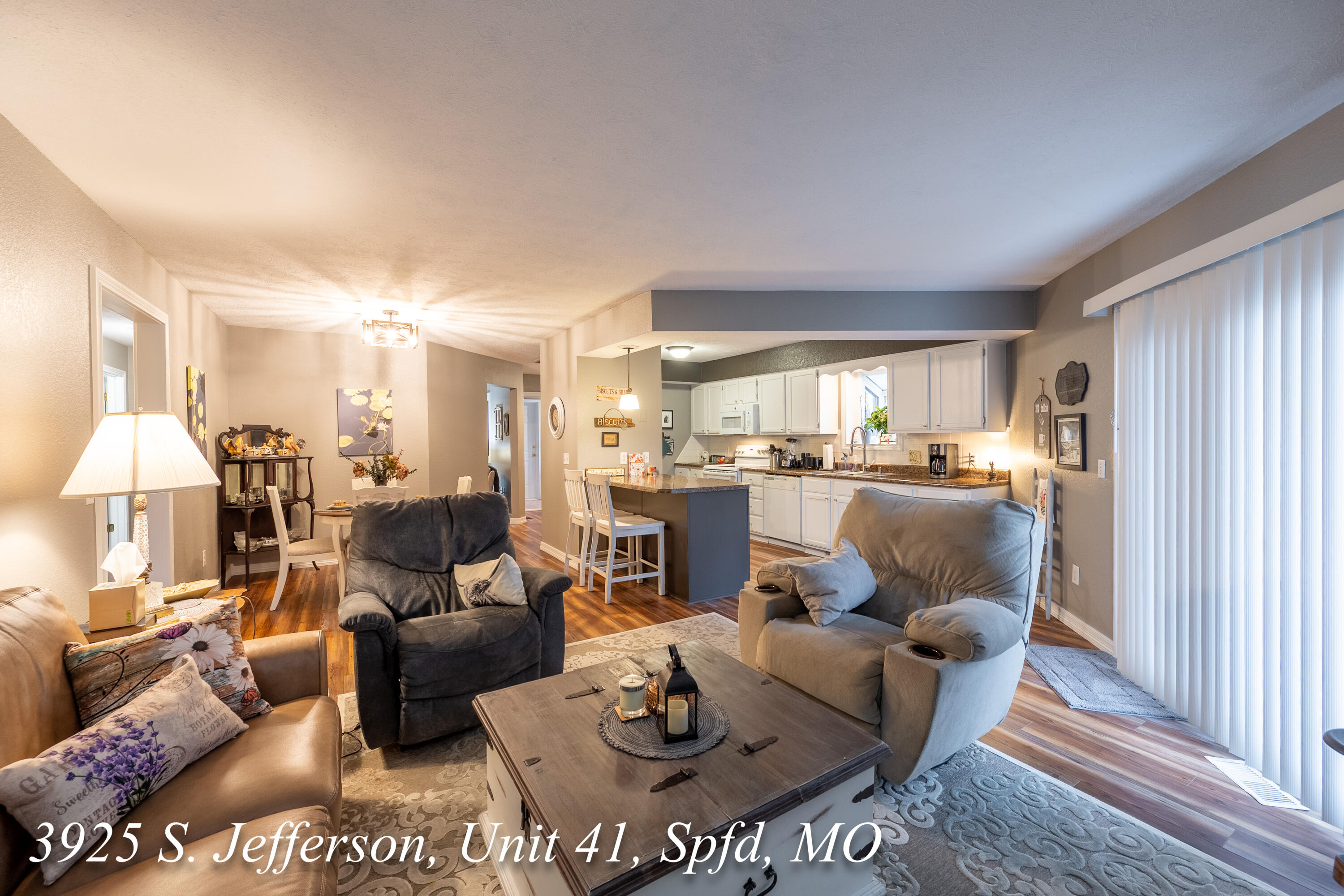 3925 South Jefferson Avenue Property Photo 8