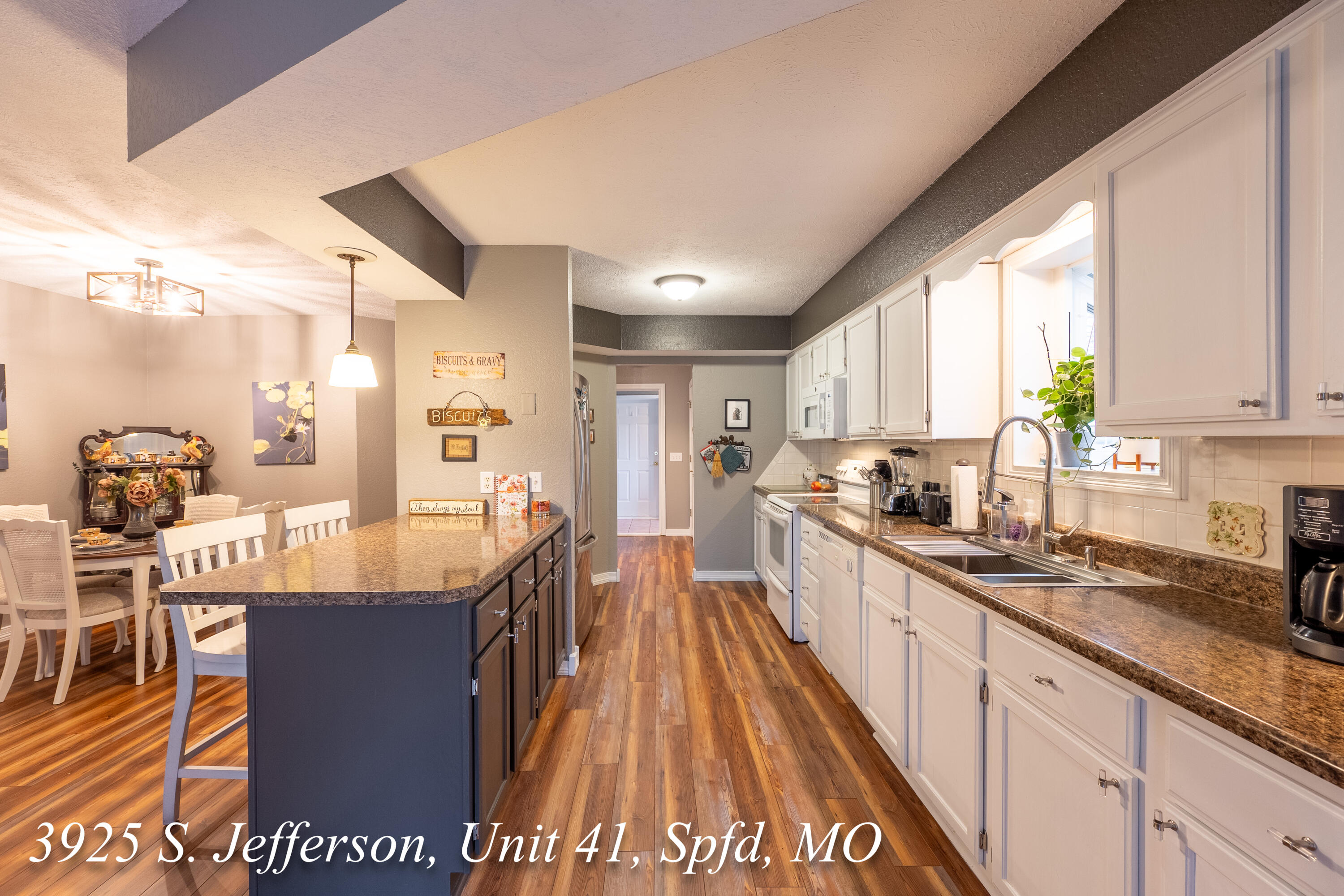 3925 South Jefferson Avenue Property Photo 12