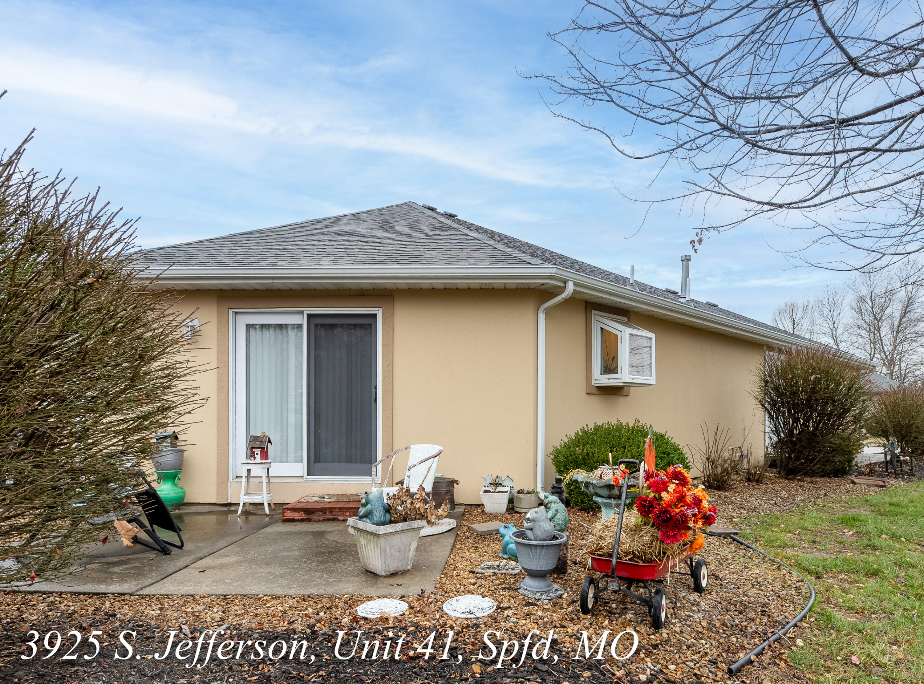 3925 South Jefferson Avenue Property Photo 34
