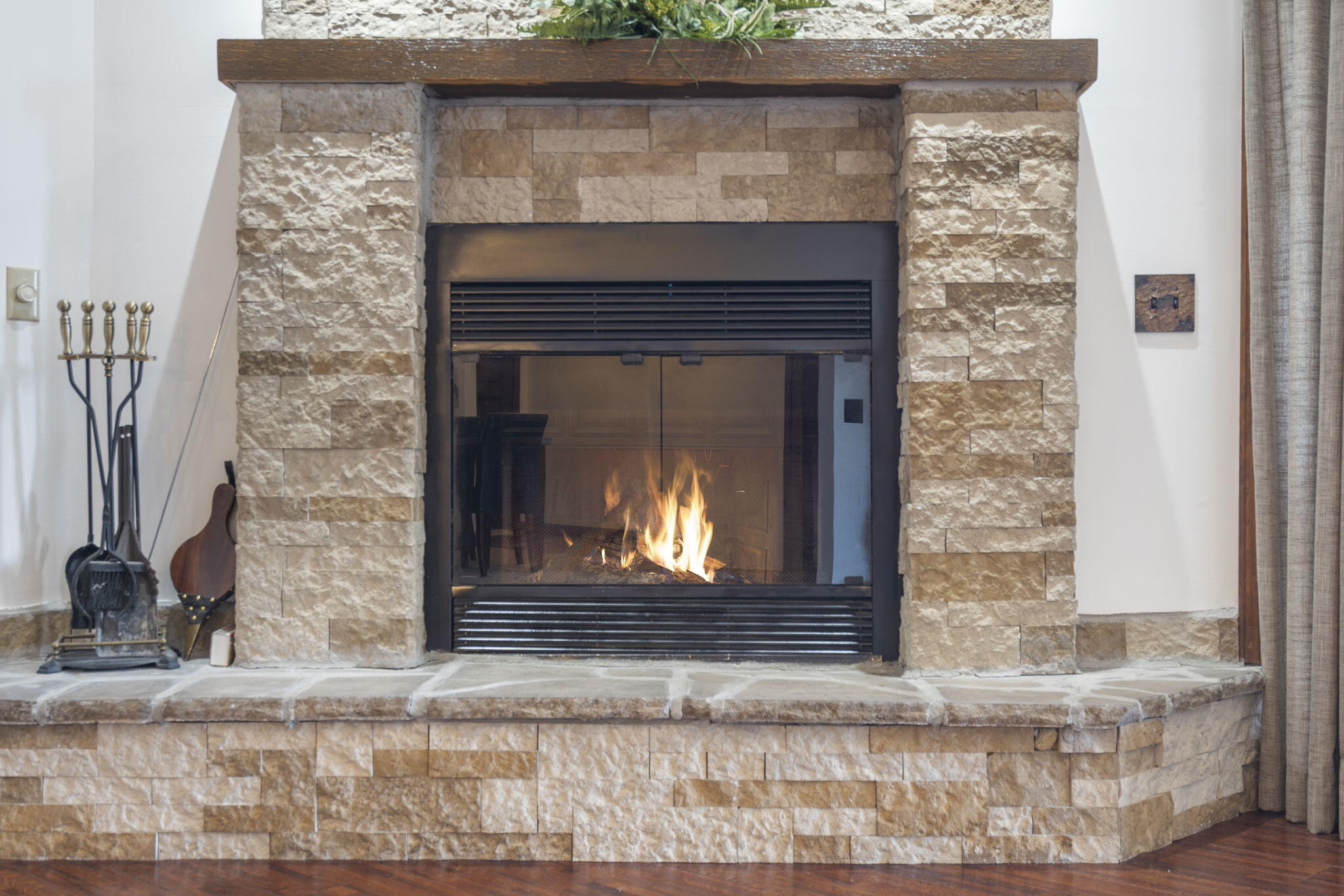 310 Sunset Cove Property Photo 16