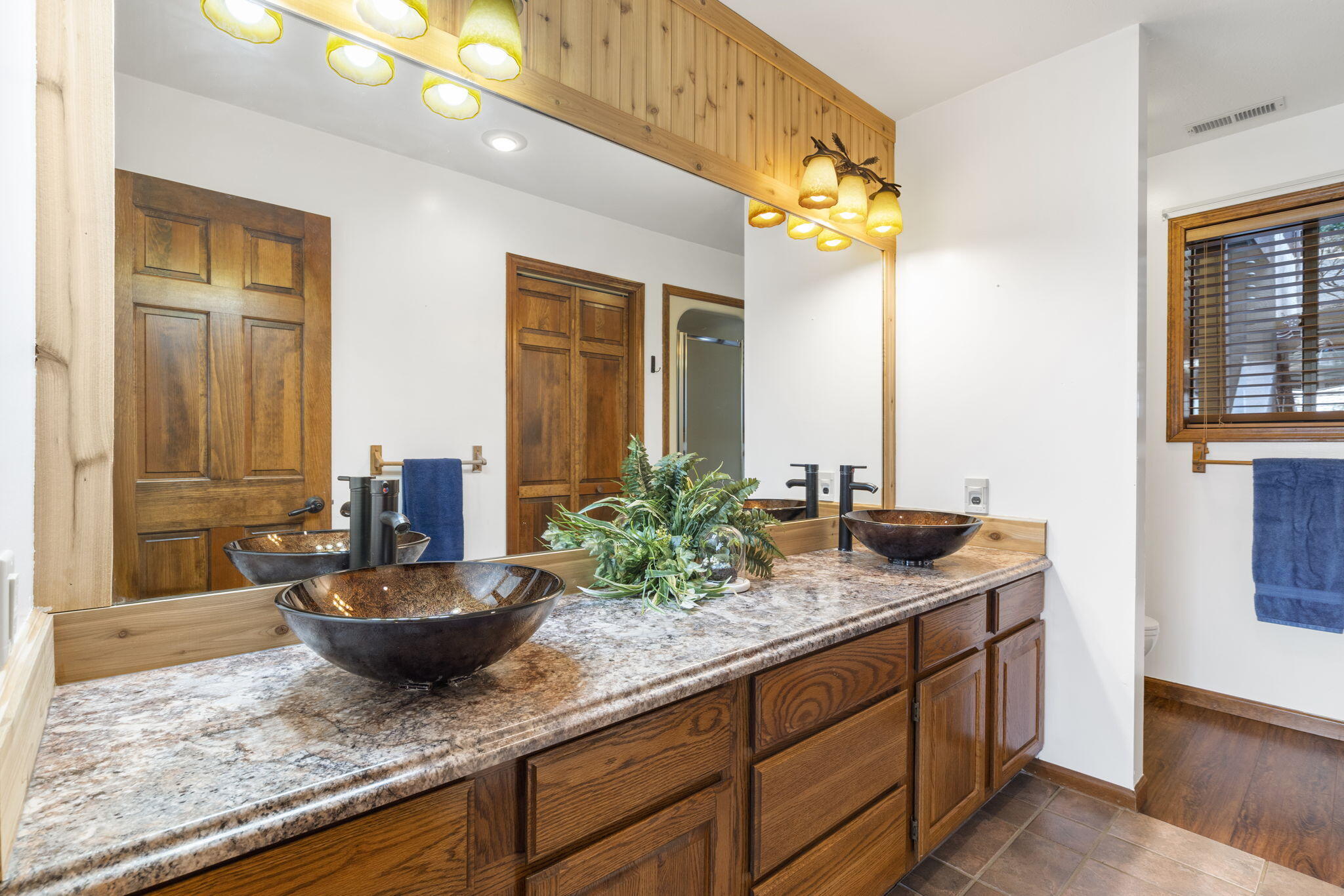 310 Sunset Cove Property Photo 32