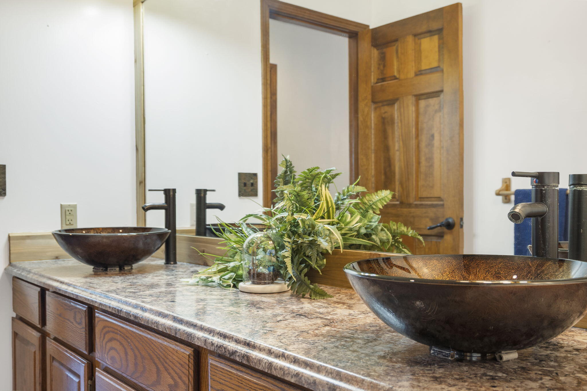 310 Sunset Cove Property Photo 34