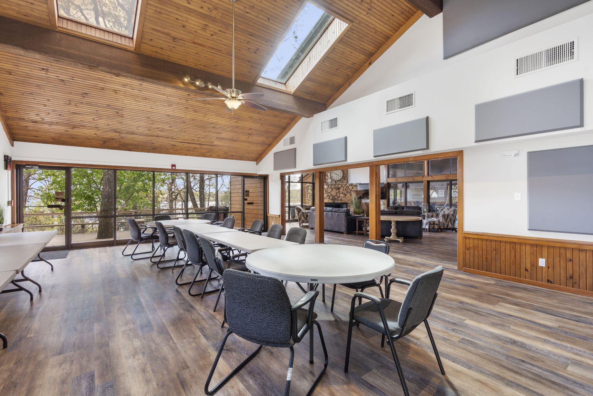 310 Sunset Cove Property Photo 49