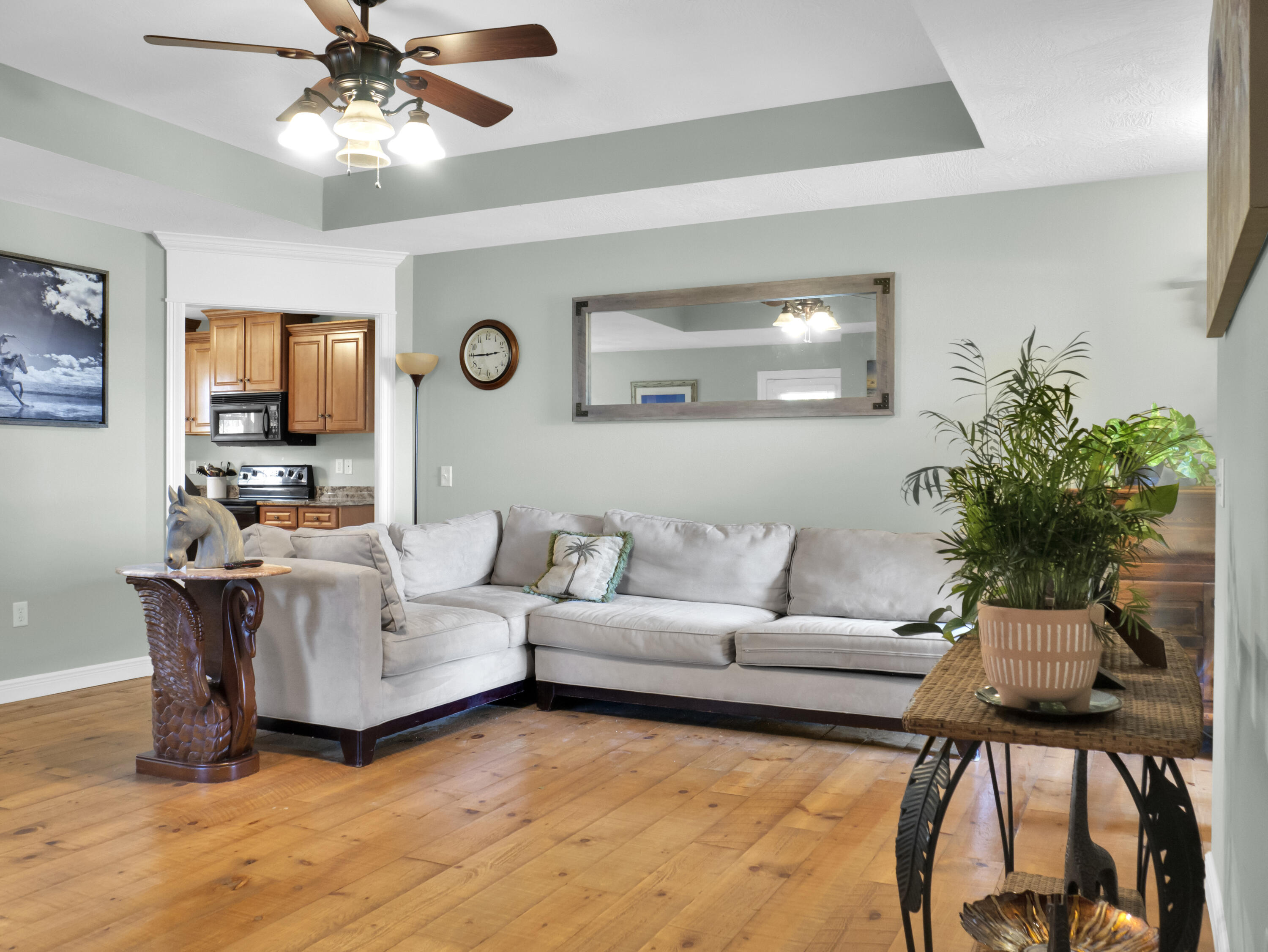 1116 East Division Street Property Photo 6