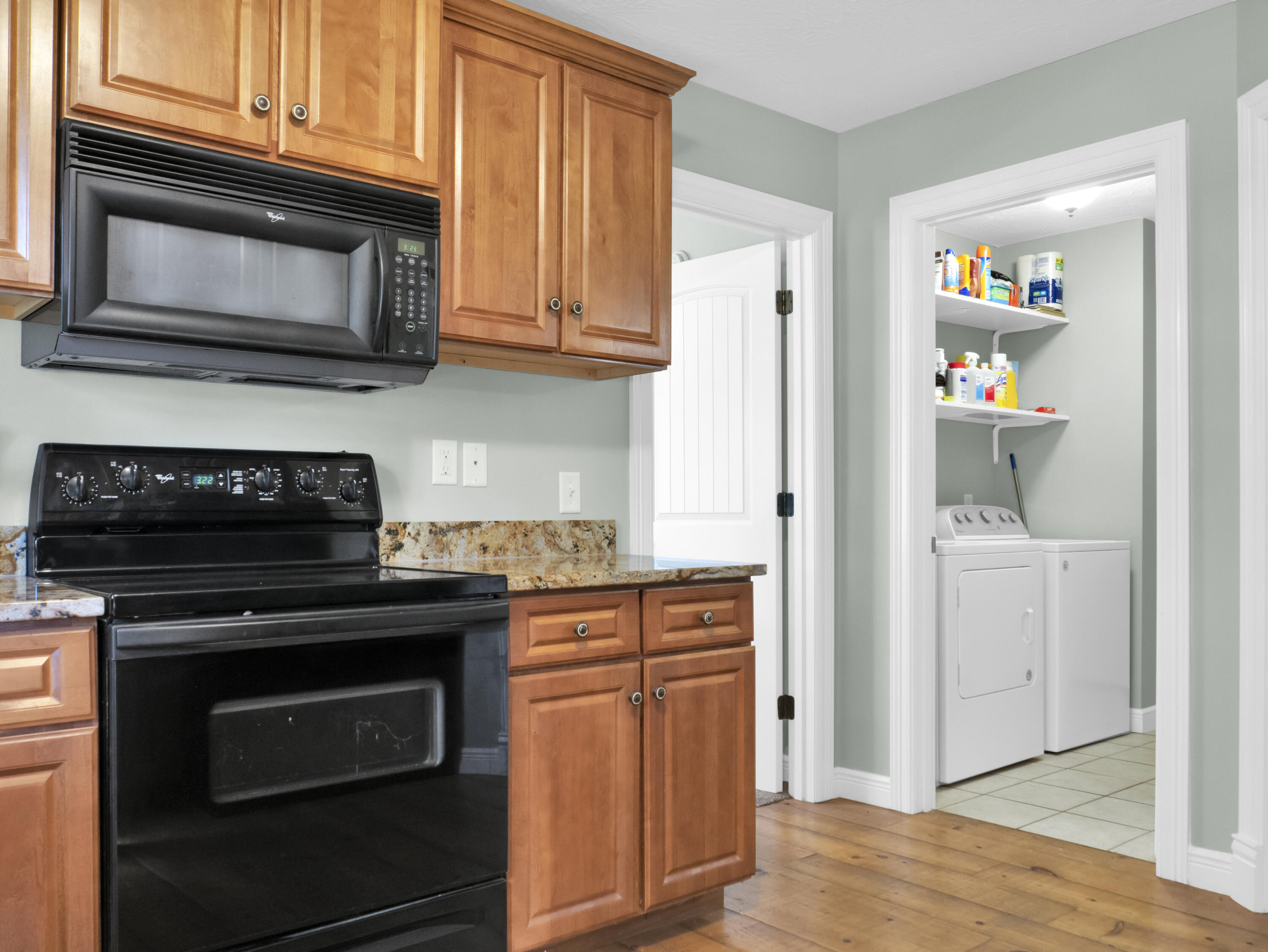 1116 East Division Street Property Photo 16