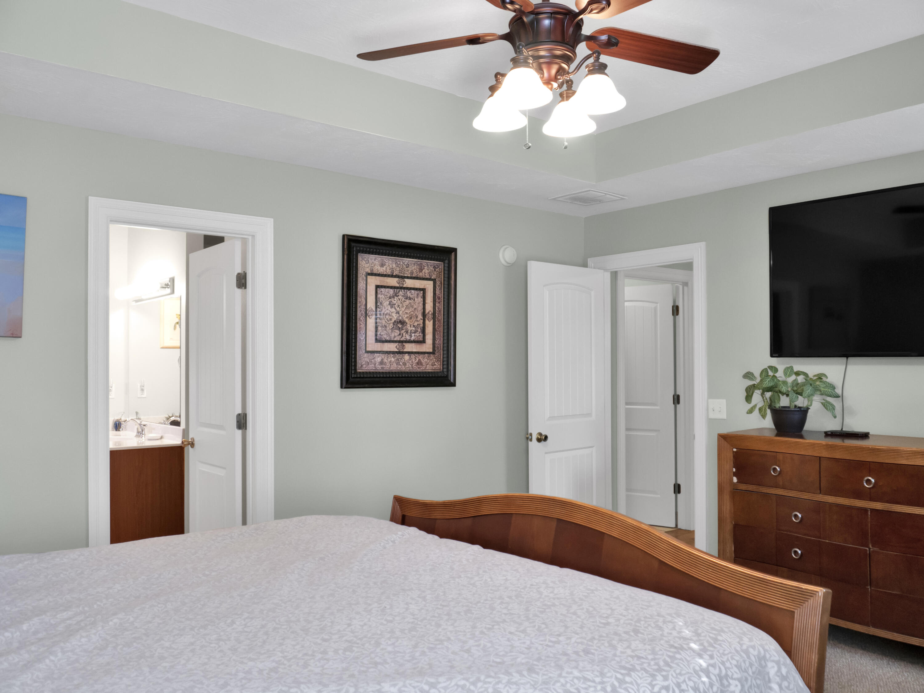 1116 East Division Street Property Photo 22
