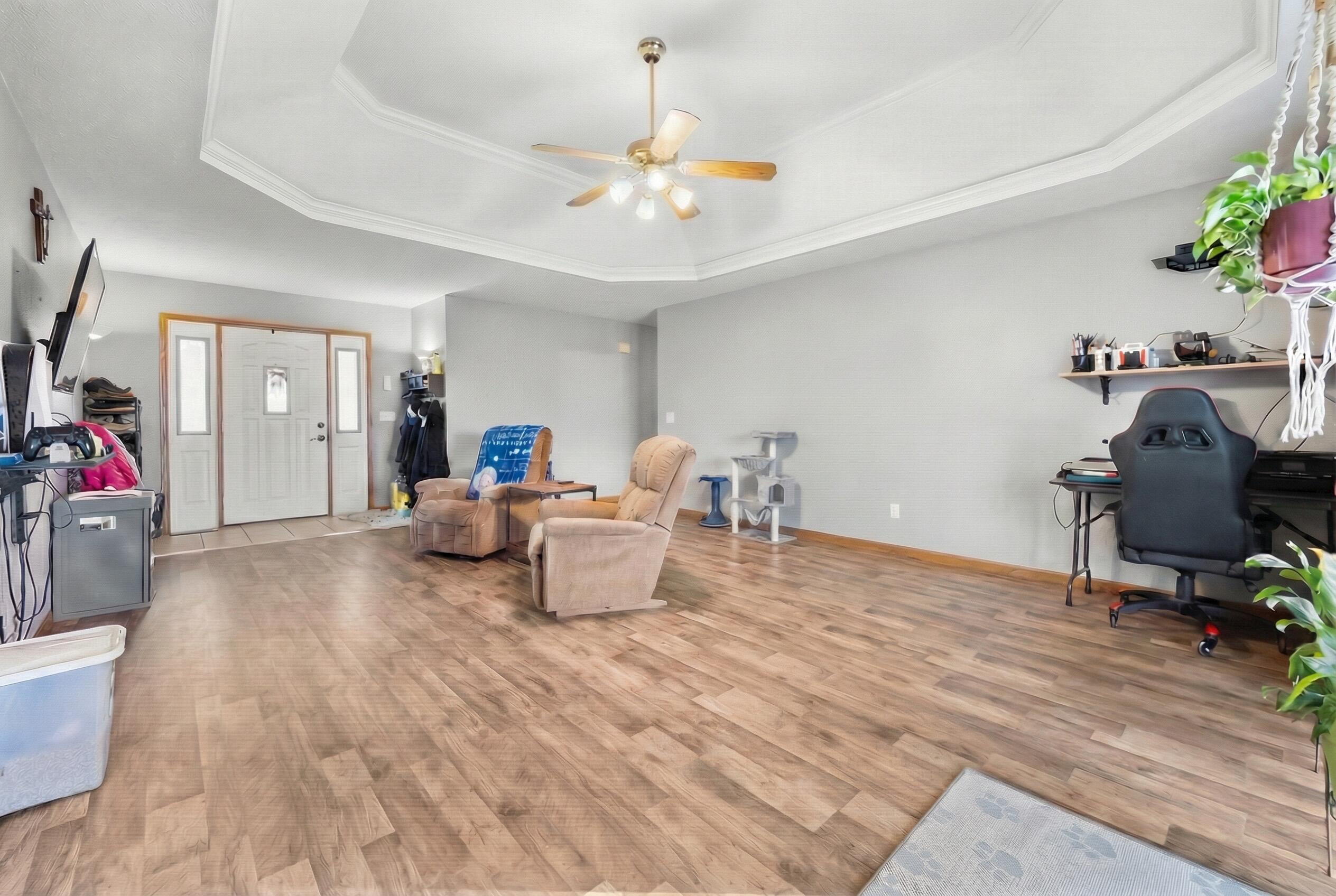 2451 South Hartford Avenue Property Photo 6