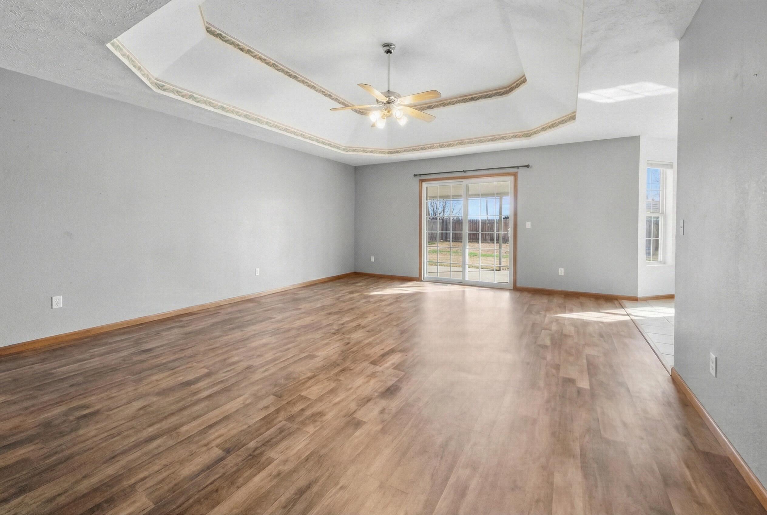 2451 South Hartford Avenue Property Photo 11