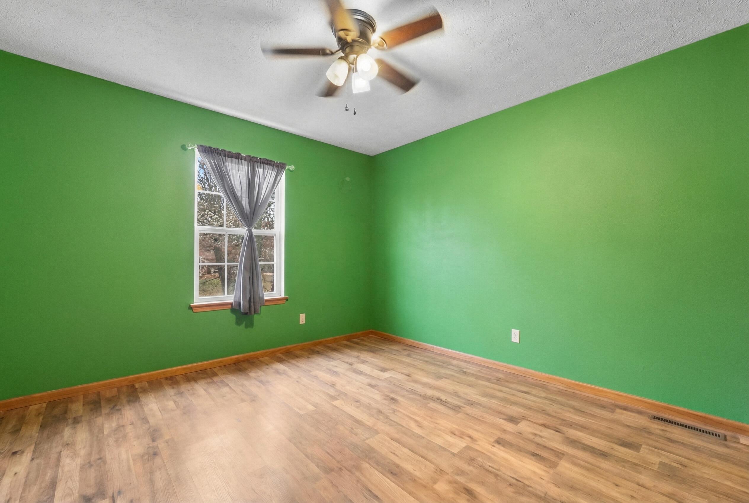 2451 South Hartford Avenue Property Photo 29