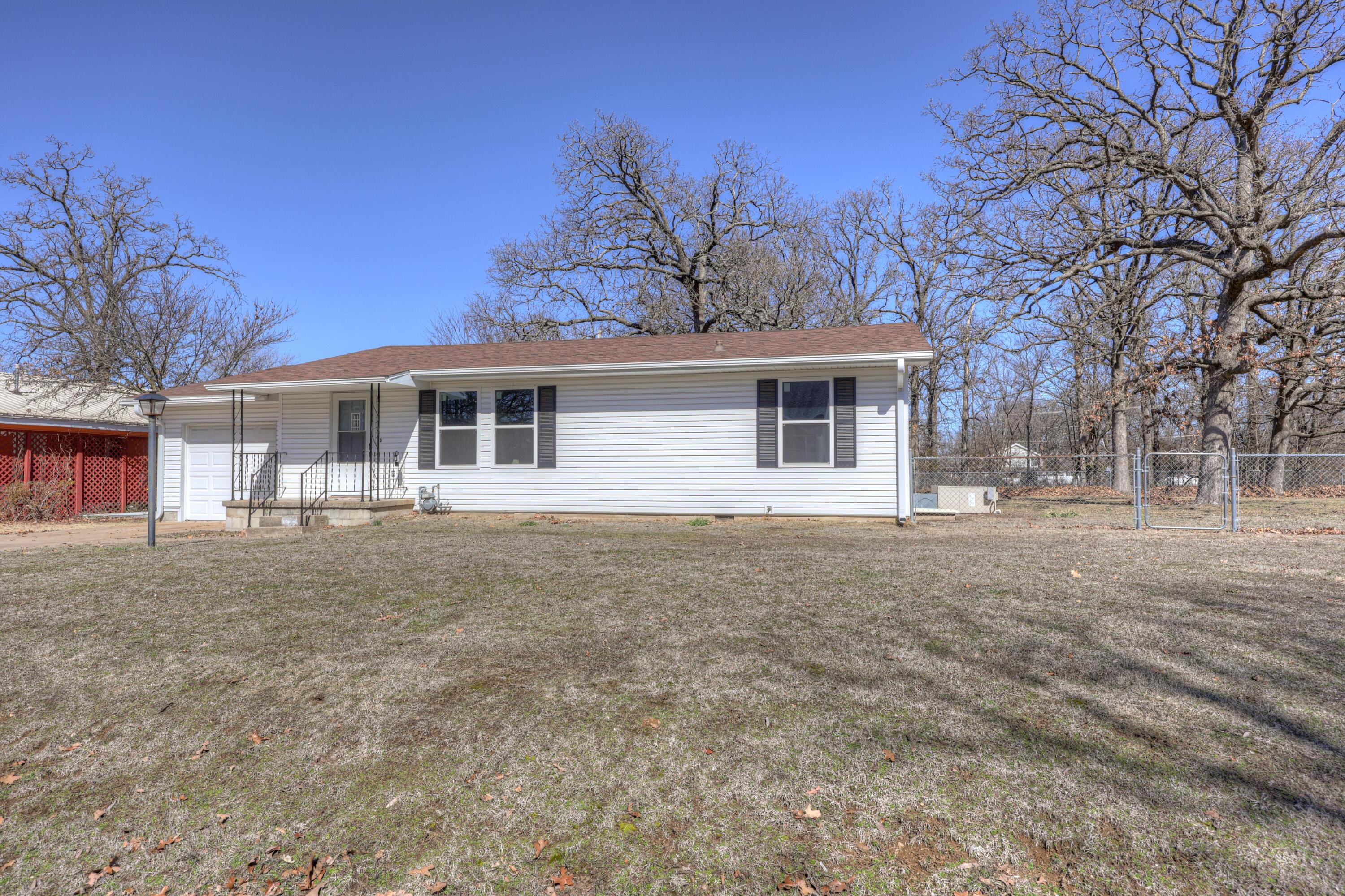 2345 East Yuma Street Property Photo 17