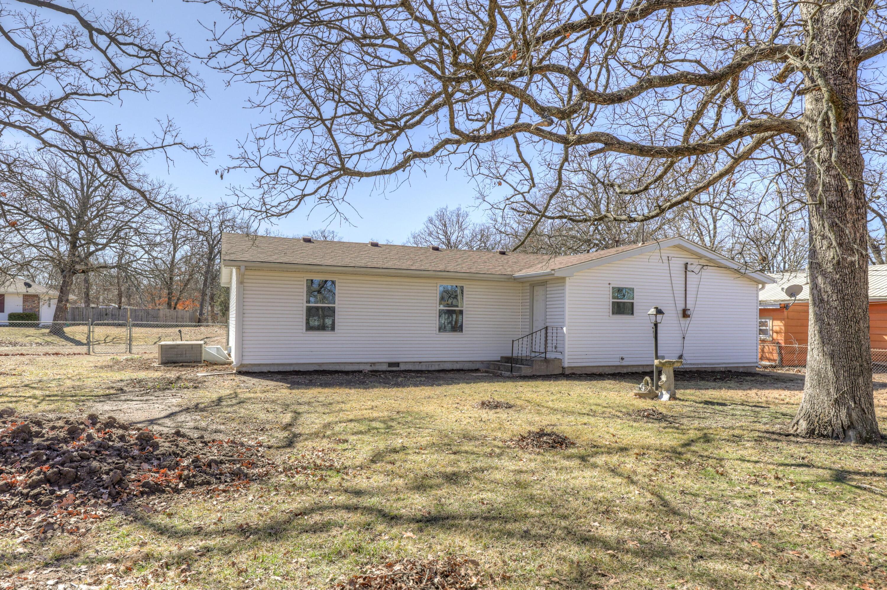 2345 East Yuma Street Property Photo 18
